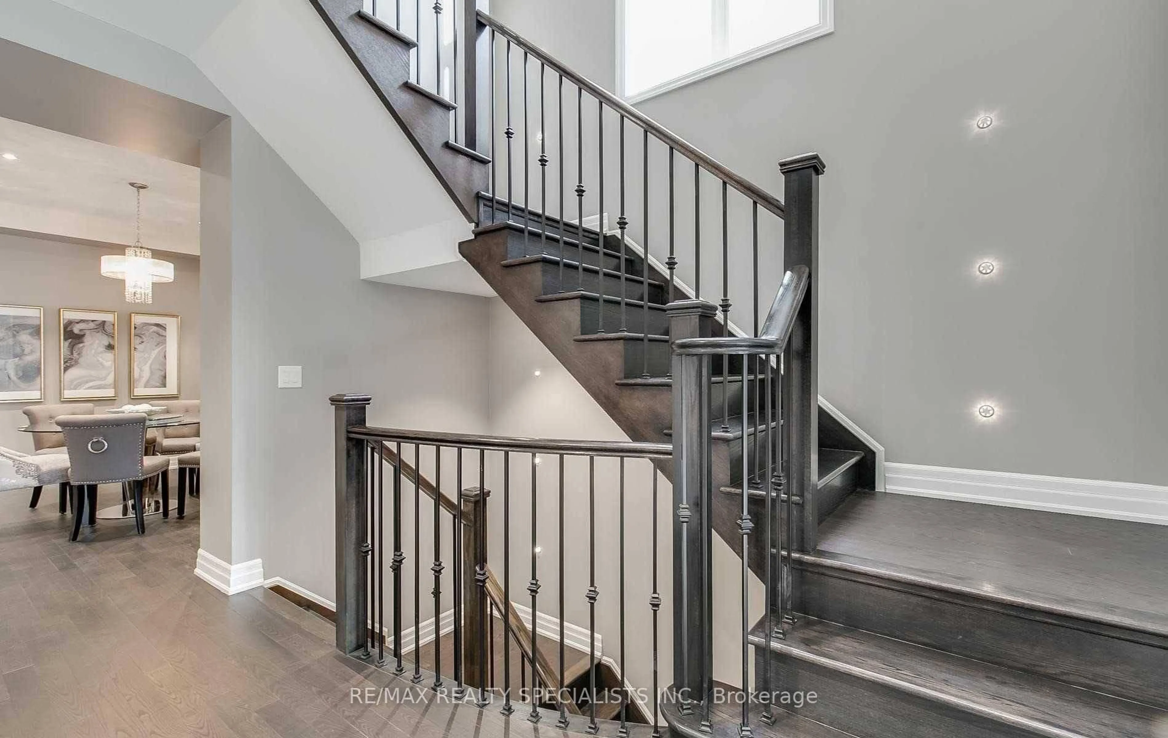 Stairs for 19 Dancing Waters Rd, Brampton Ontario L6Y 6B5