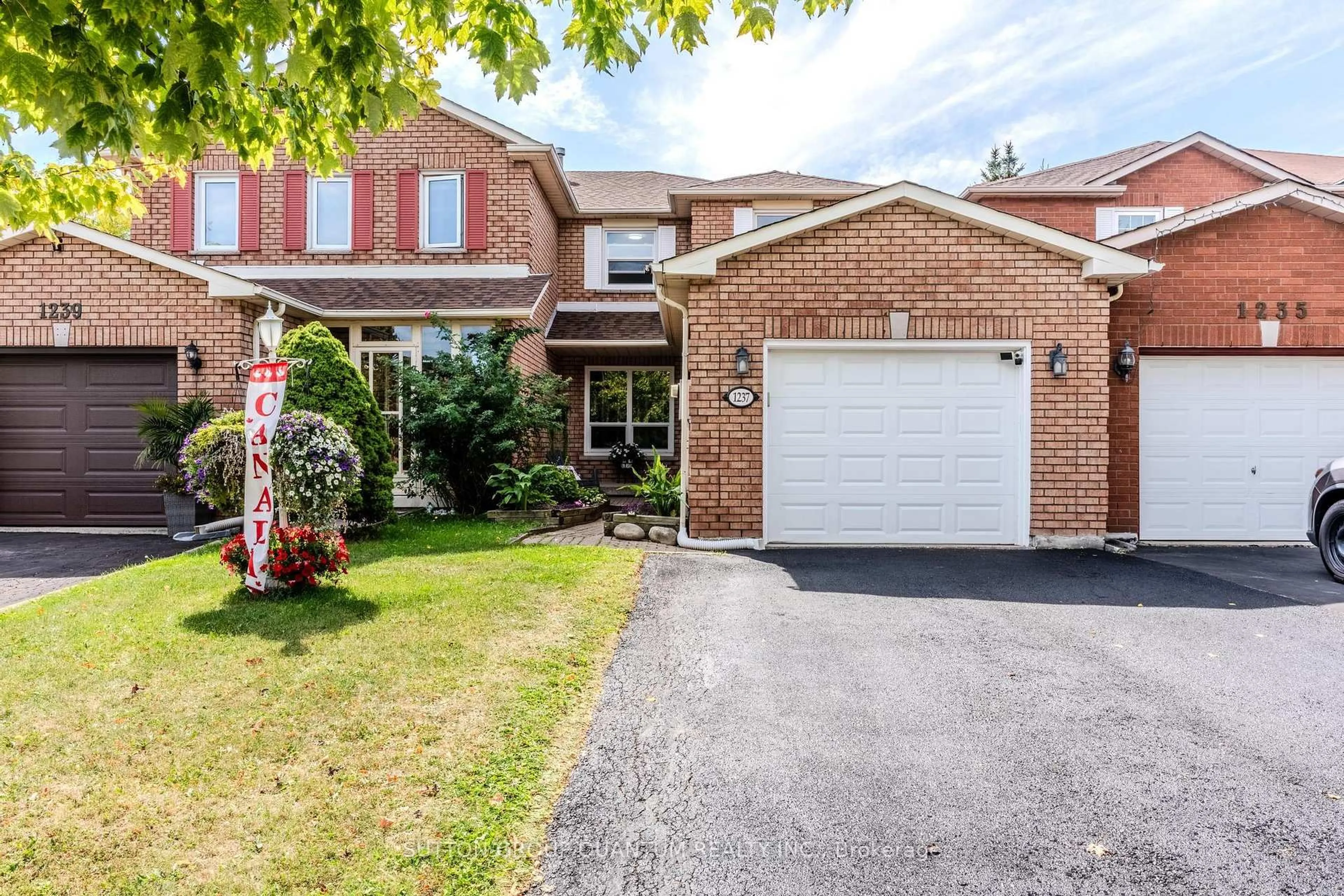 Home with brick exterior material, street for 1237 Blackburn Dr, Oakville Ontario L6M 2W5