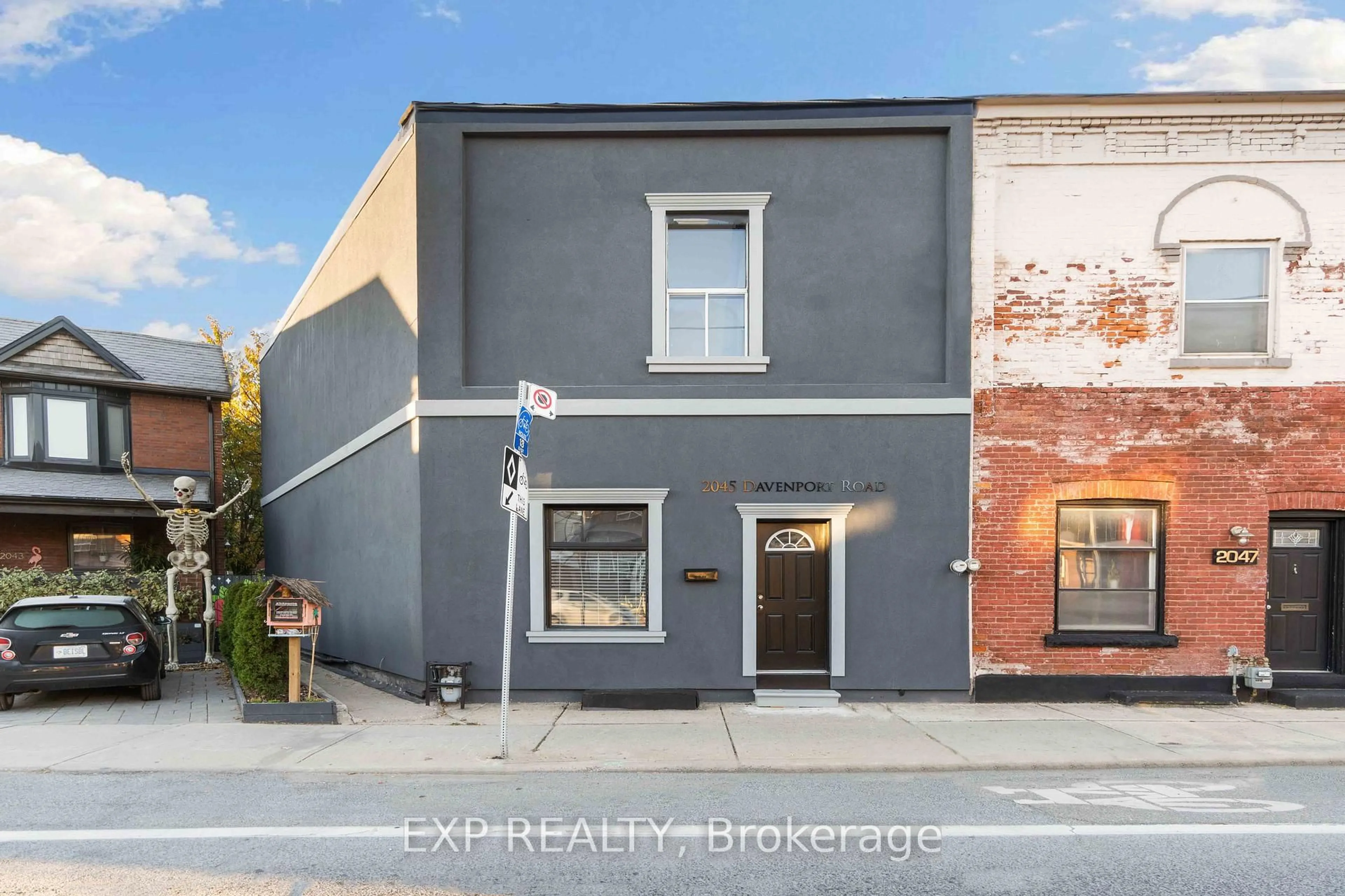 A pic from outside/outdoor area/front of a property/back of a property/a pic from drone, street for 2045 Davenport Rd, Toronto Ontario M6N 1C5