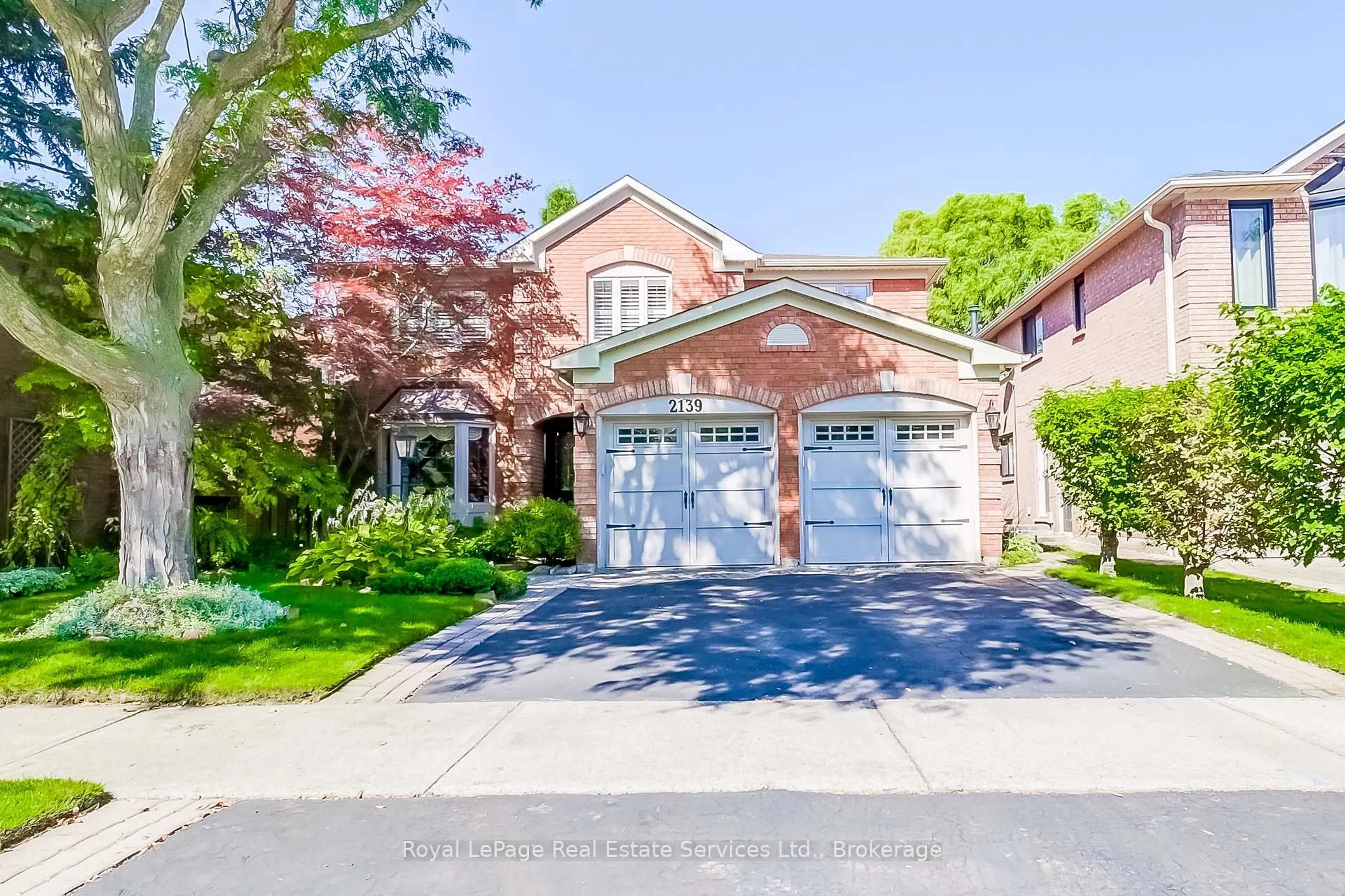 Home with brick exterior material, street for 2139 Brays Lane, Oakville Ontario L6M 2T2