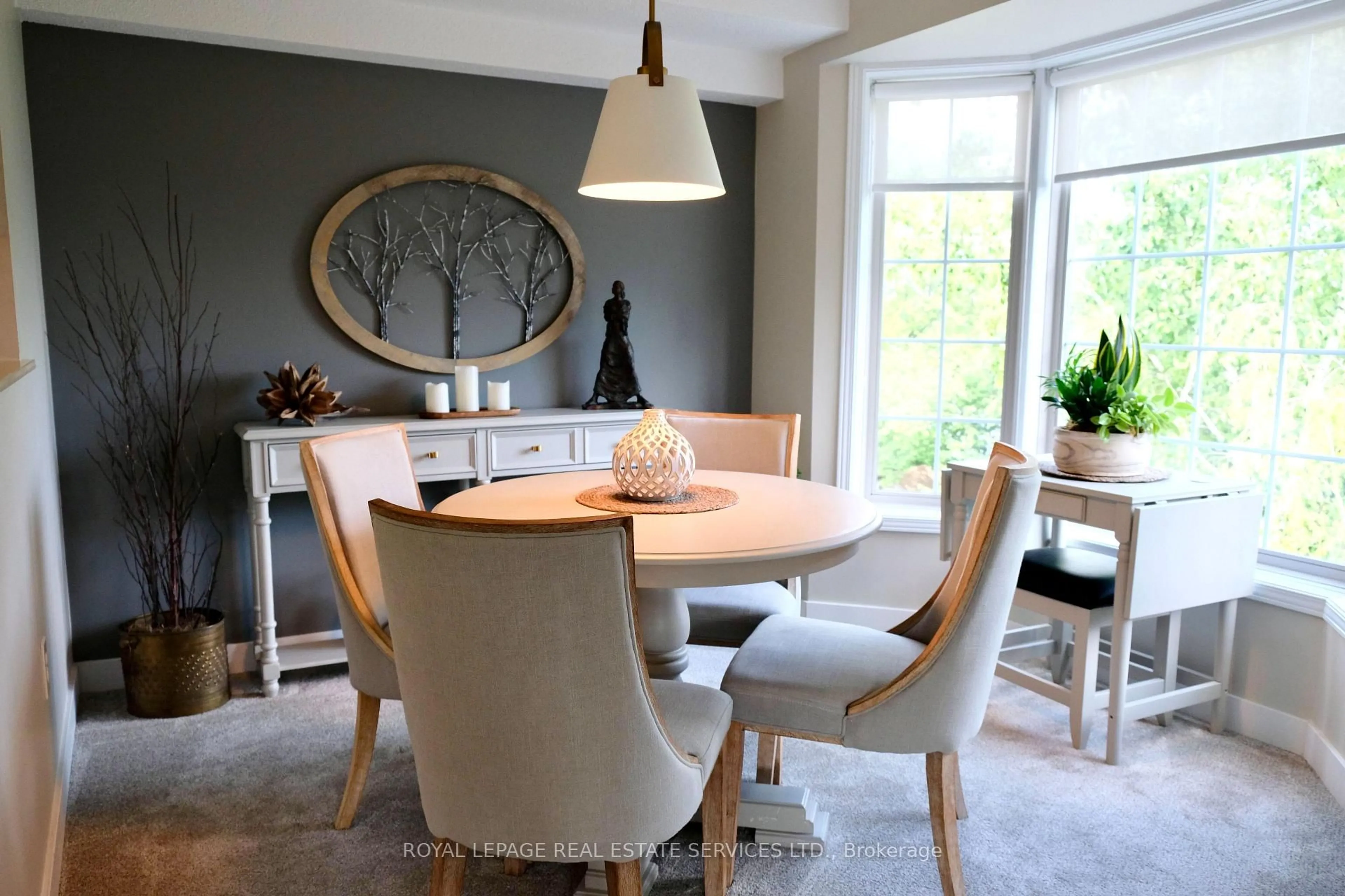 Dining room, wood/laminate floor for 216C Plains Rd #402, Burlington Ontario L7T 4L1