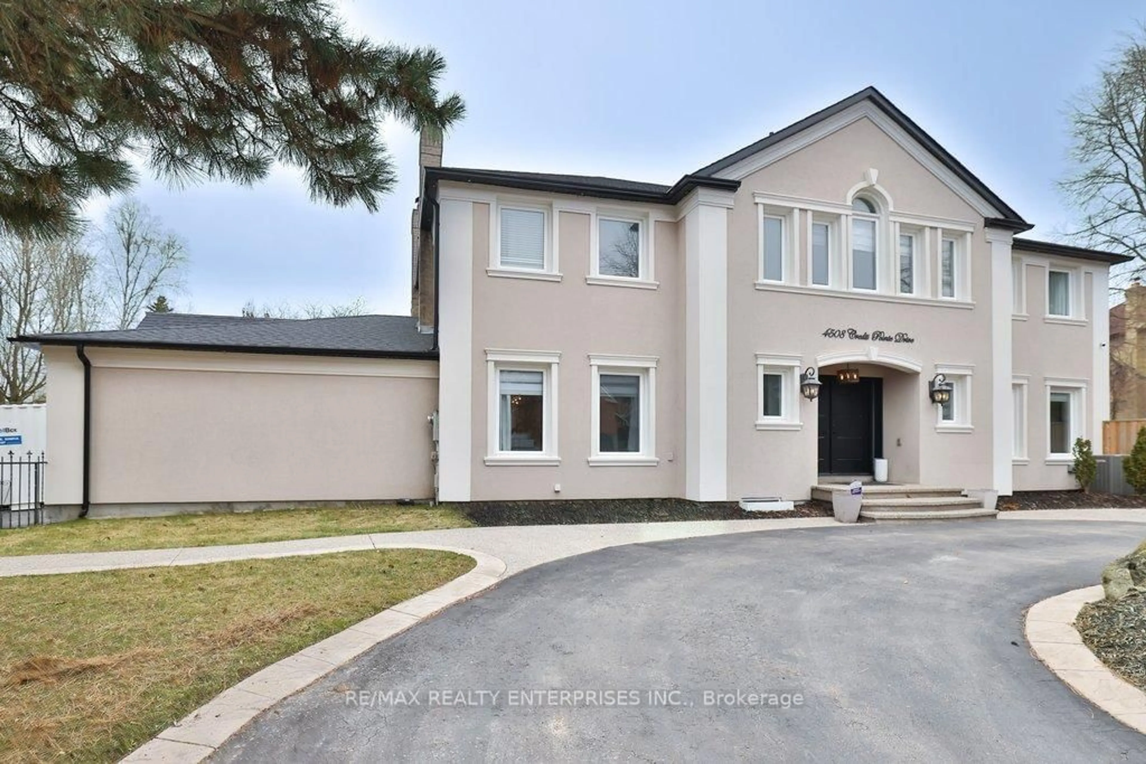 Unknown for 4508 Credit Pointe Dr, Mississauga Ontario L5M 3M3
