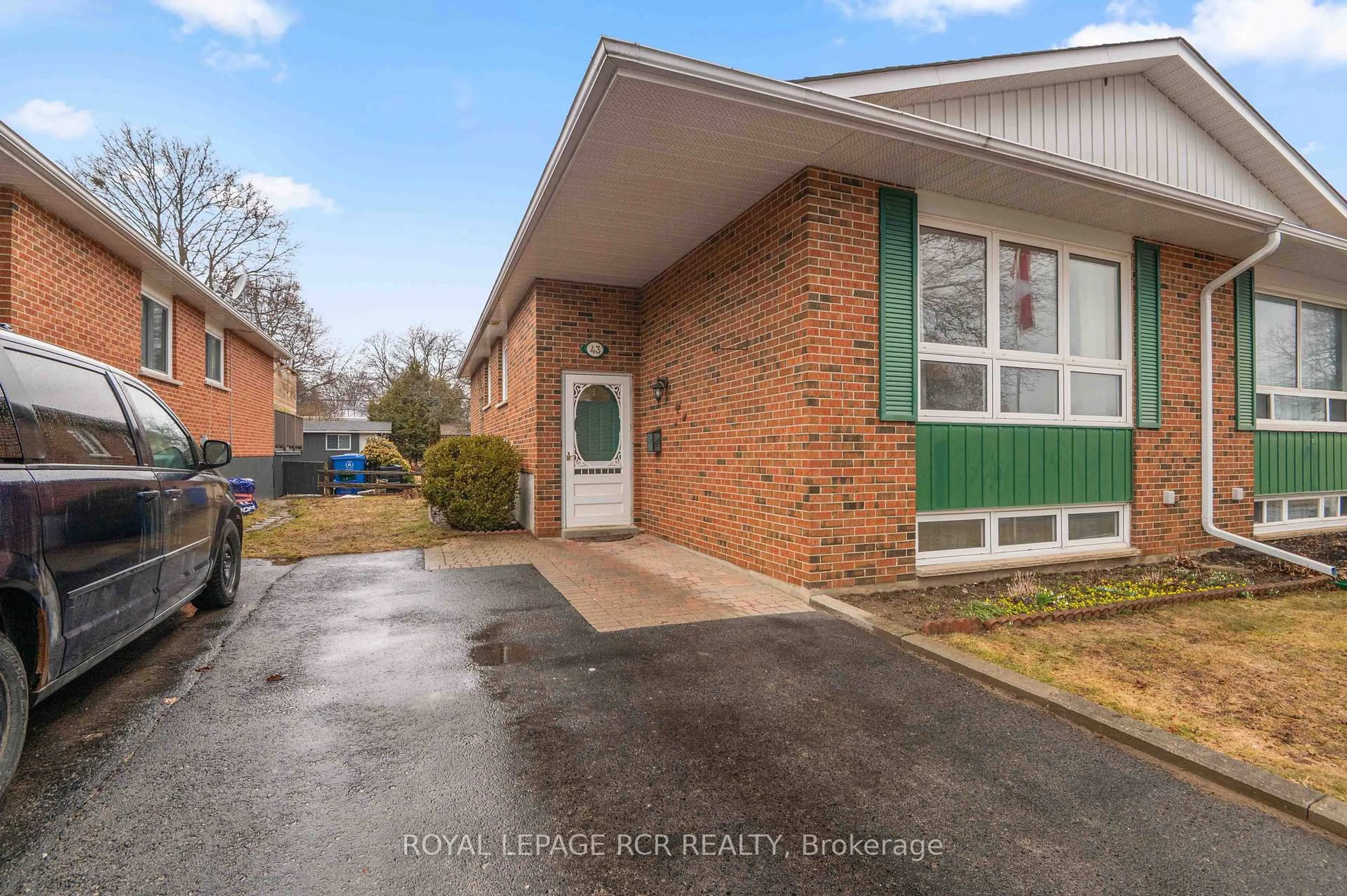 Unknown for 43 Princess St, Orangeville Ontario L9W 1W2