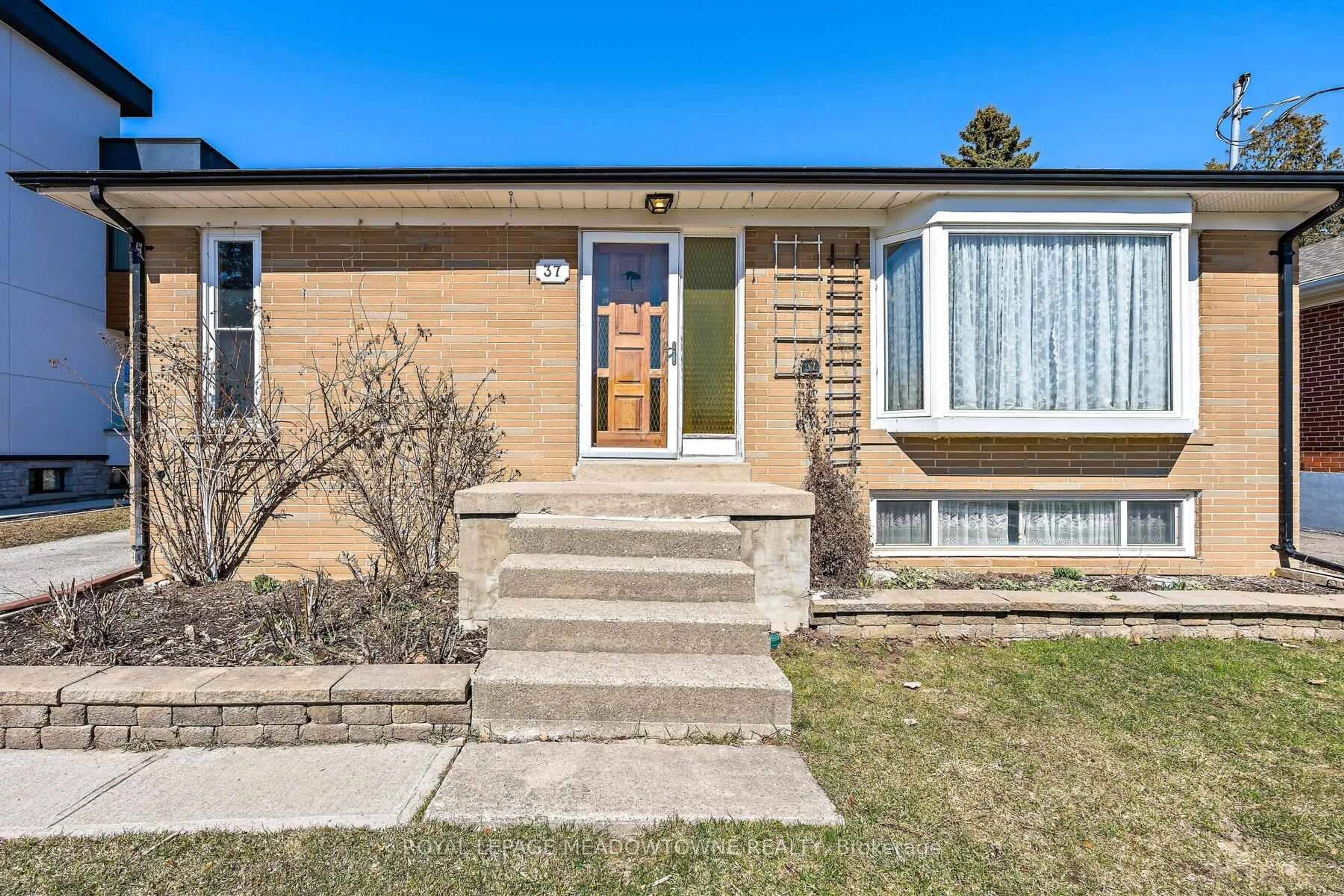 Home with brick exterior material, street for 37 Prince Charles Dr, Halton Hills Ontario L7G 3T9