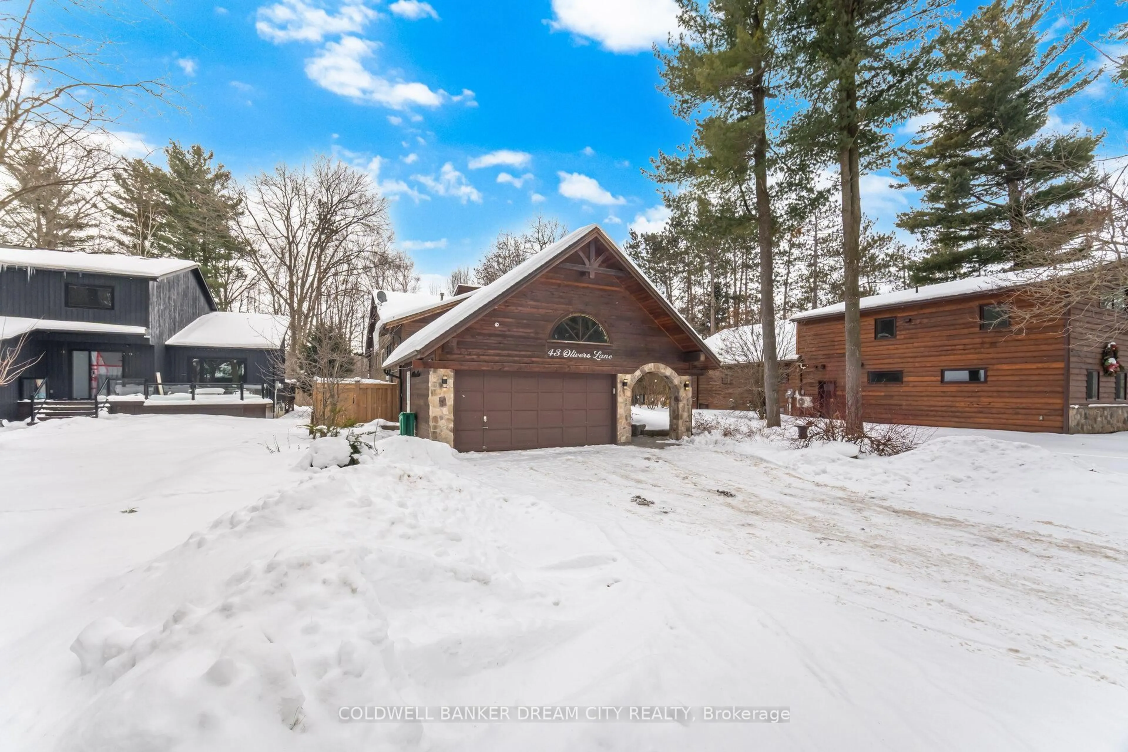 Unknown for 43 Olivers Lane, Caledon Ontario L7C 1G5