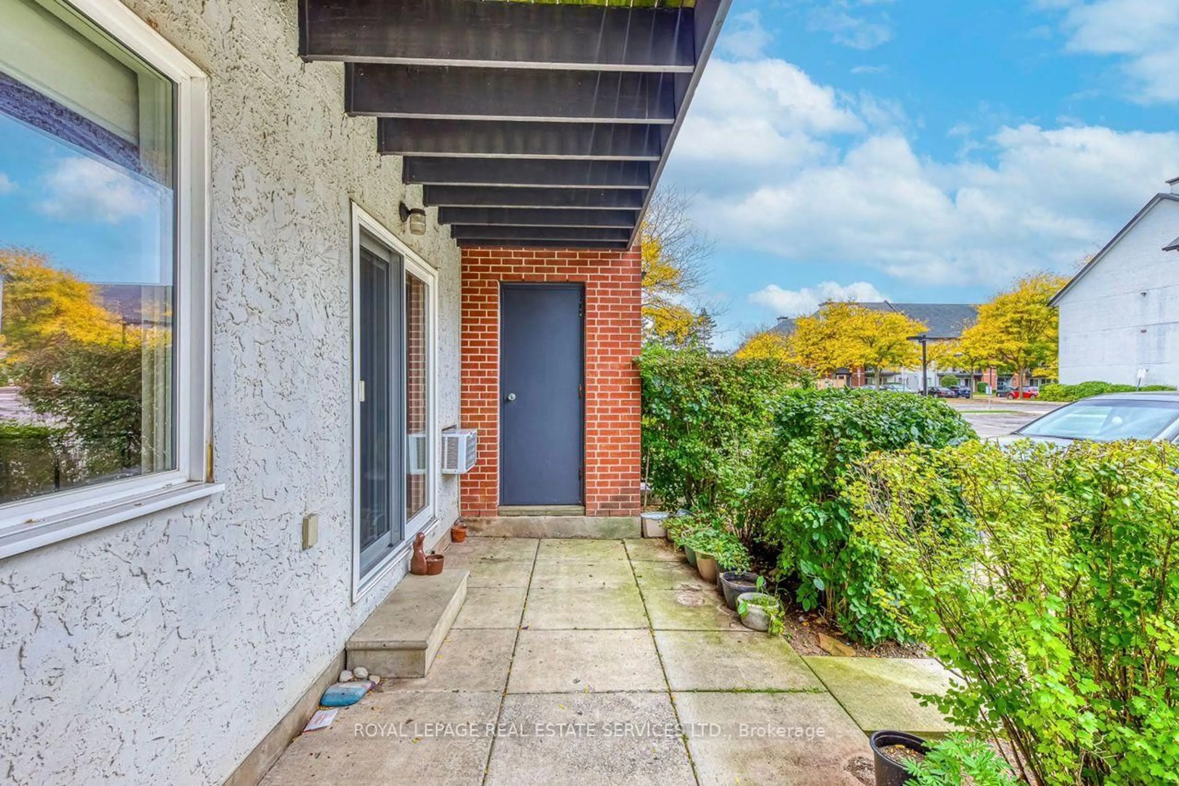 Unknown for 1450 Glen Abbey Gate #911, Oakville Ontario L6M 2V7