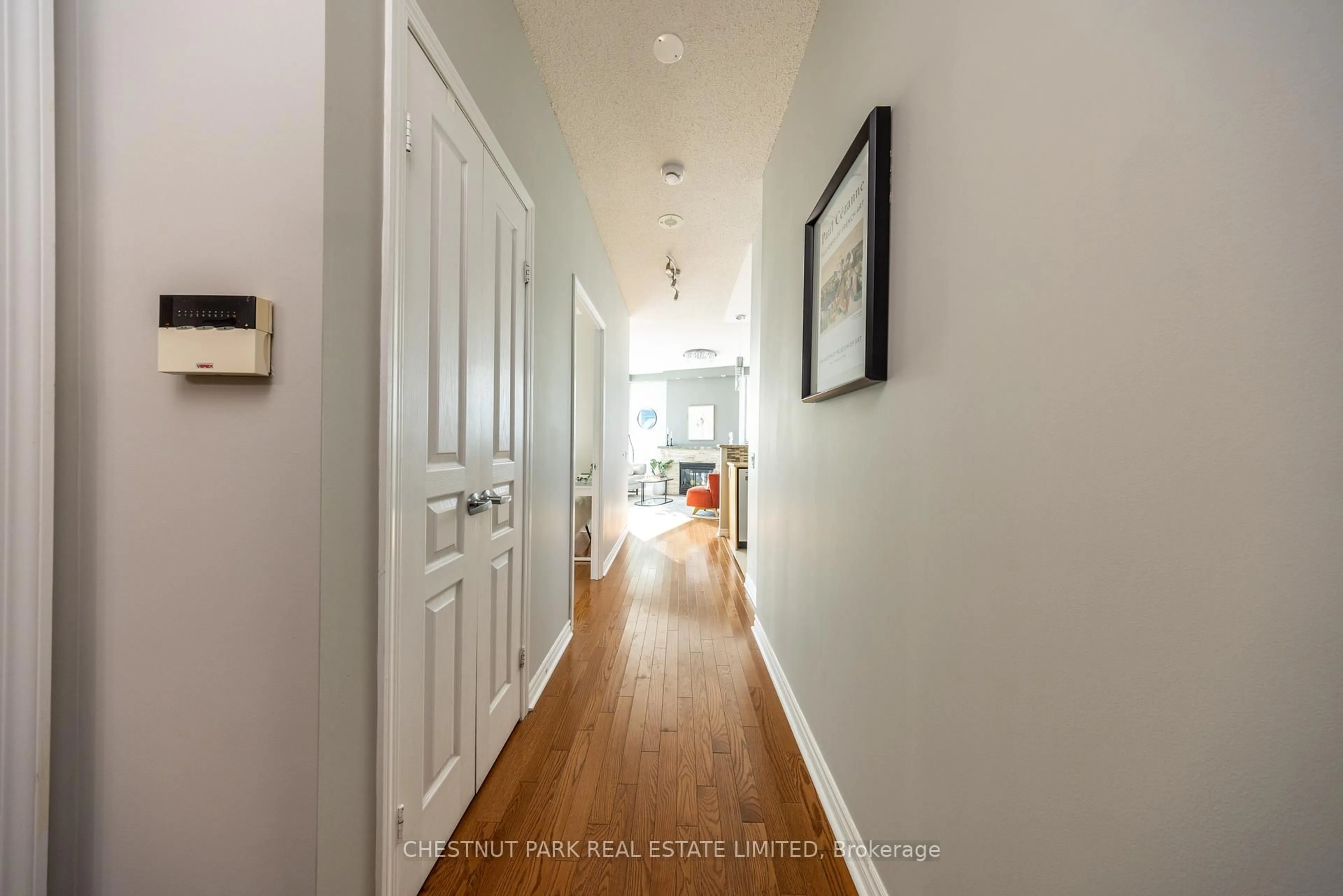 Indoor entryway for 5 Marine Parade Dr #PH9, Toronto Ontario M8V 4B4