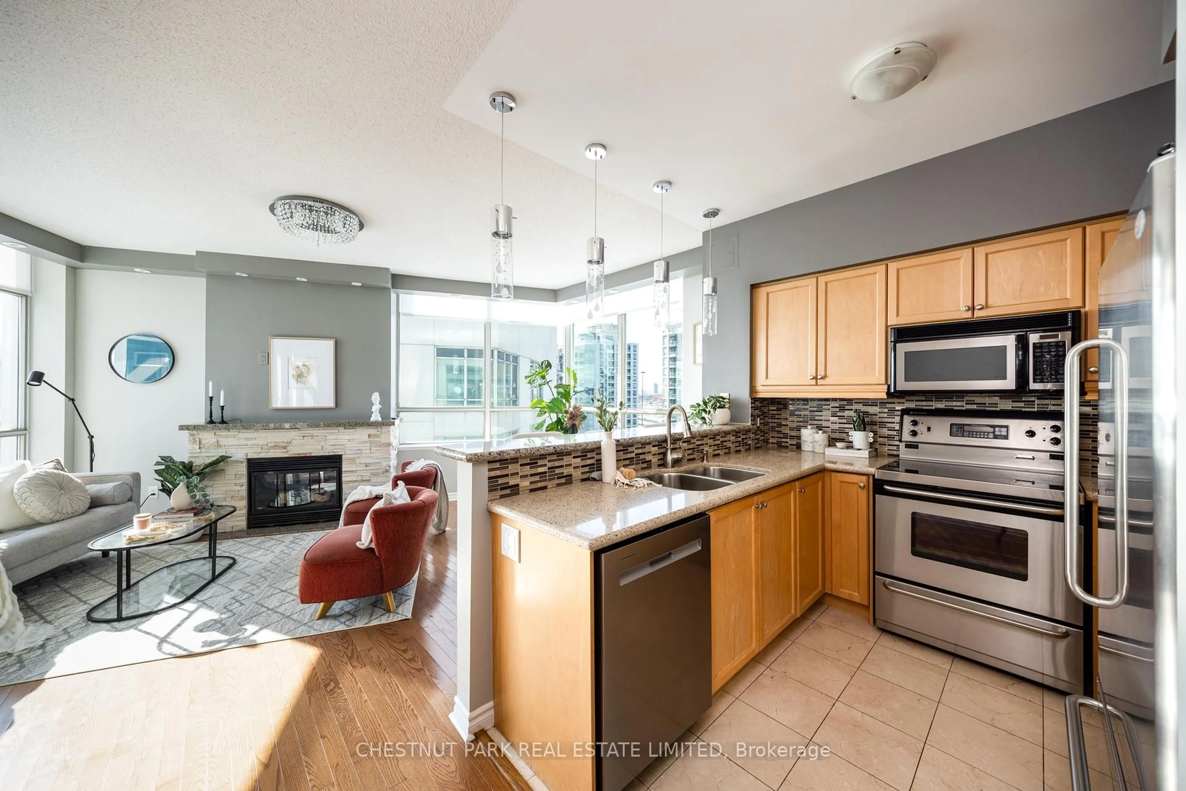Open concept kitchen, ceramic/tile floor for 5 Marine Parade Dr #PH9, Toronto Ontario M8V 4B4