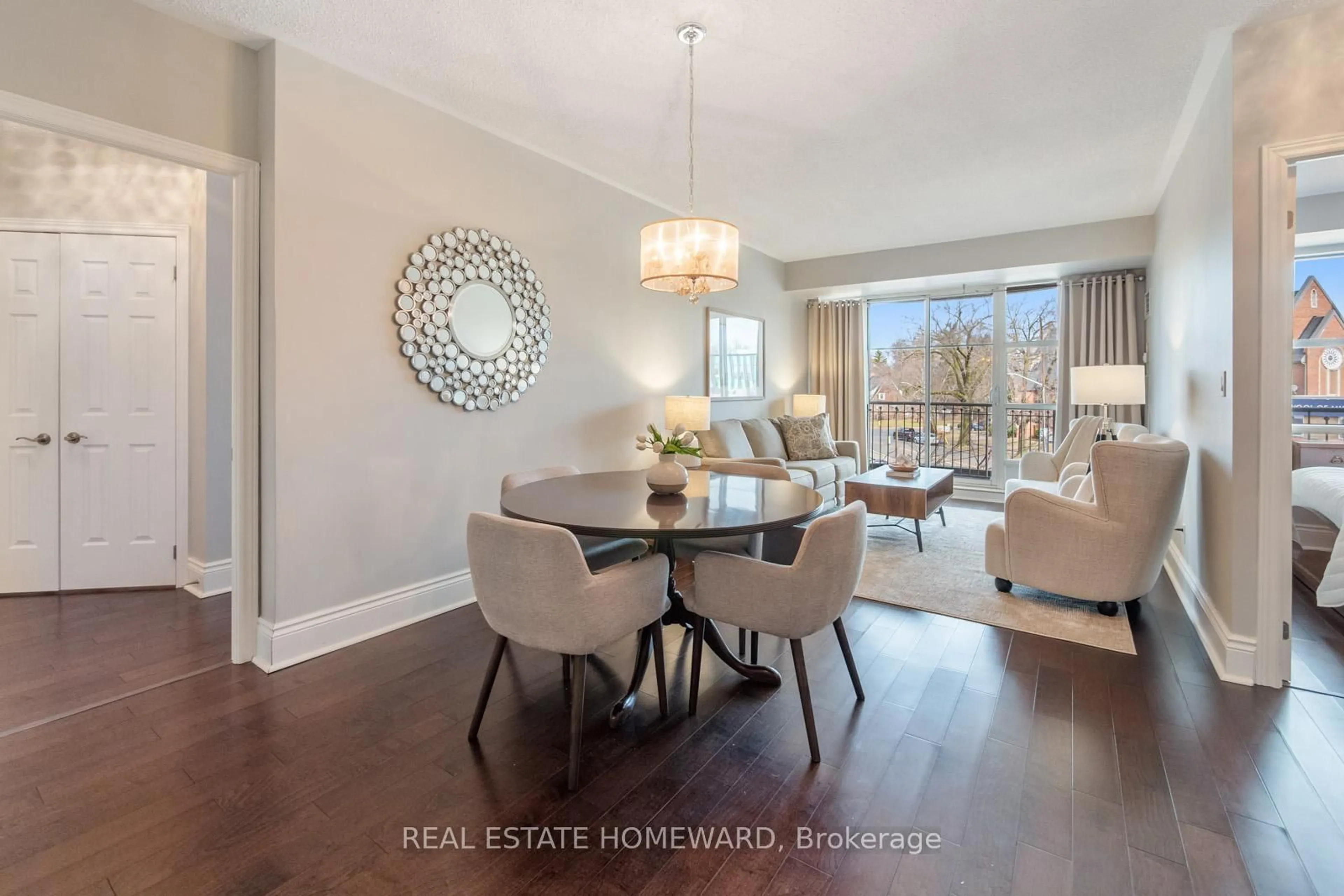 Dining room, wood/laminate floor for 3085 Bloor St #312, Toronto Ontario M8X 1C9