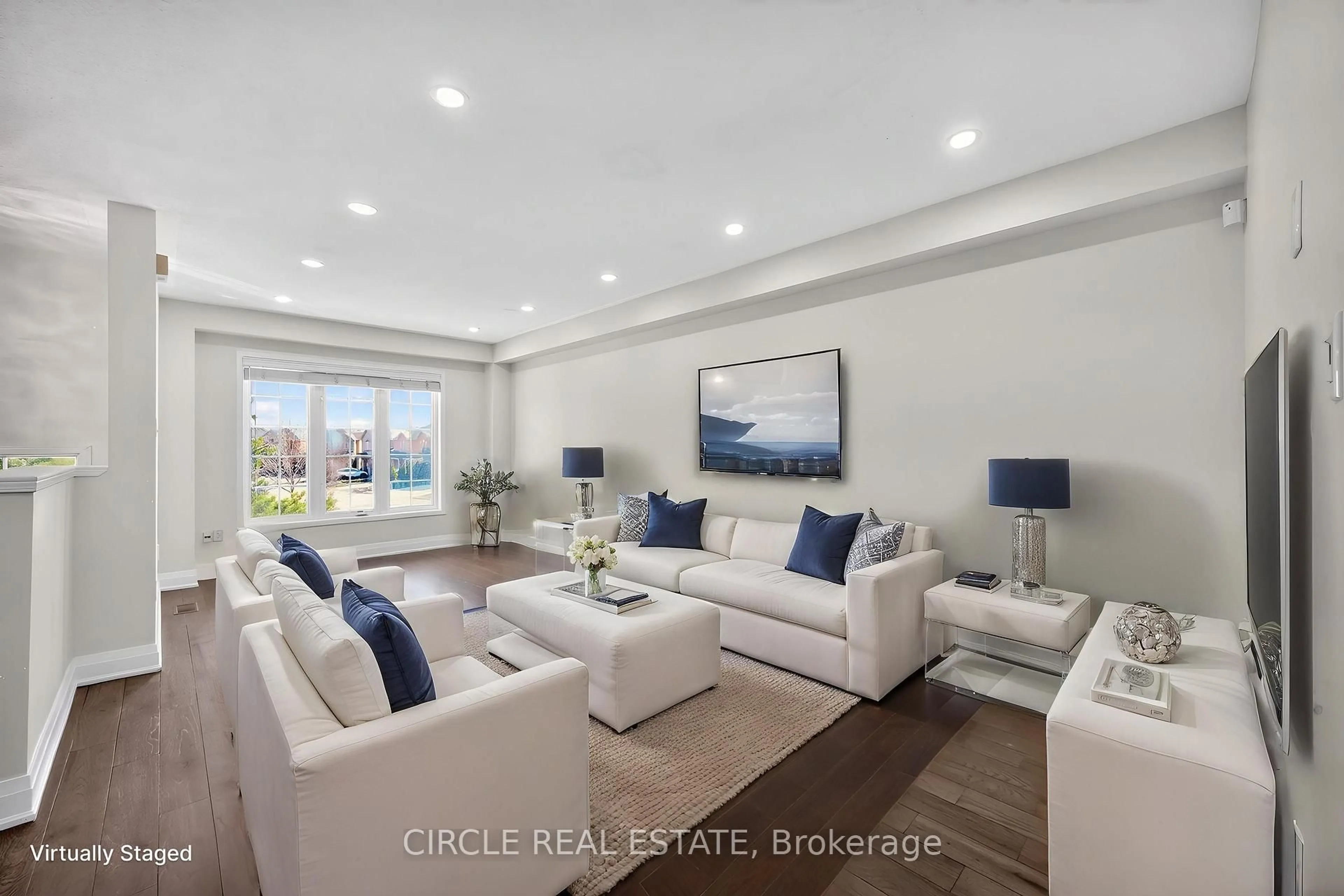 Living room with furniture, unknown for 4950 Albina Way #4, Mississauga Ontario L4Z 4J6