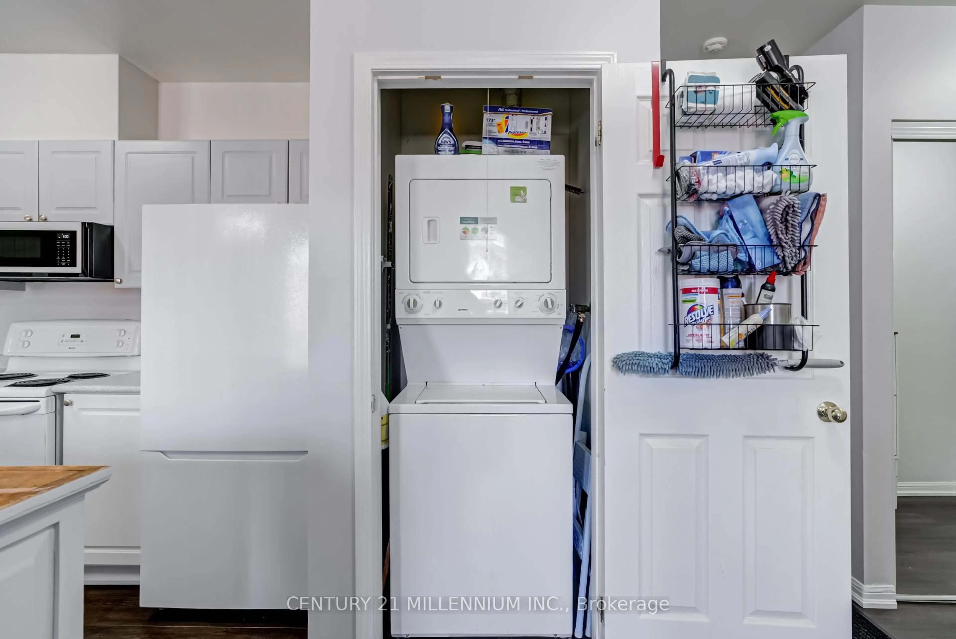 Laundry room for 70 First St #206, Orangeville Ontario L9W 2E5