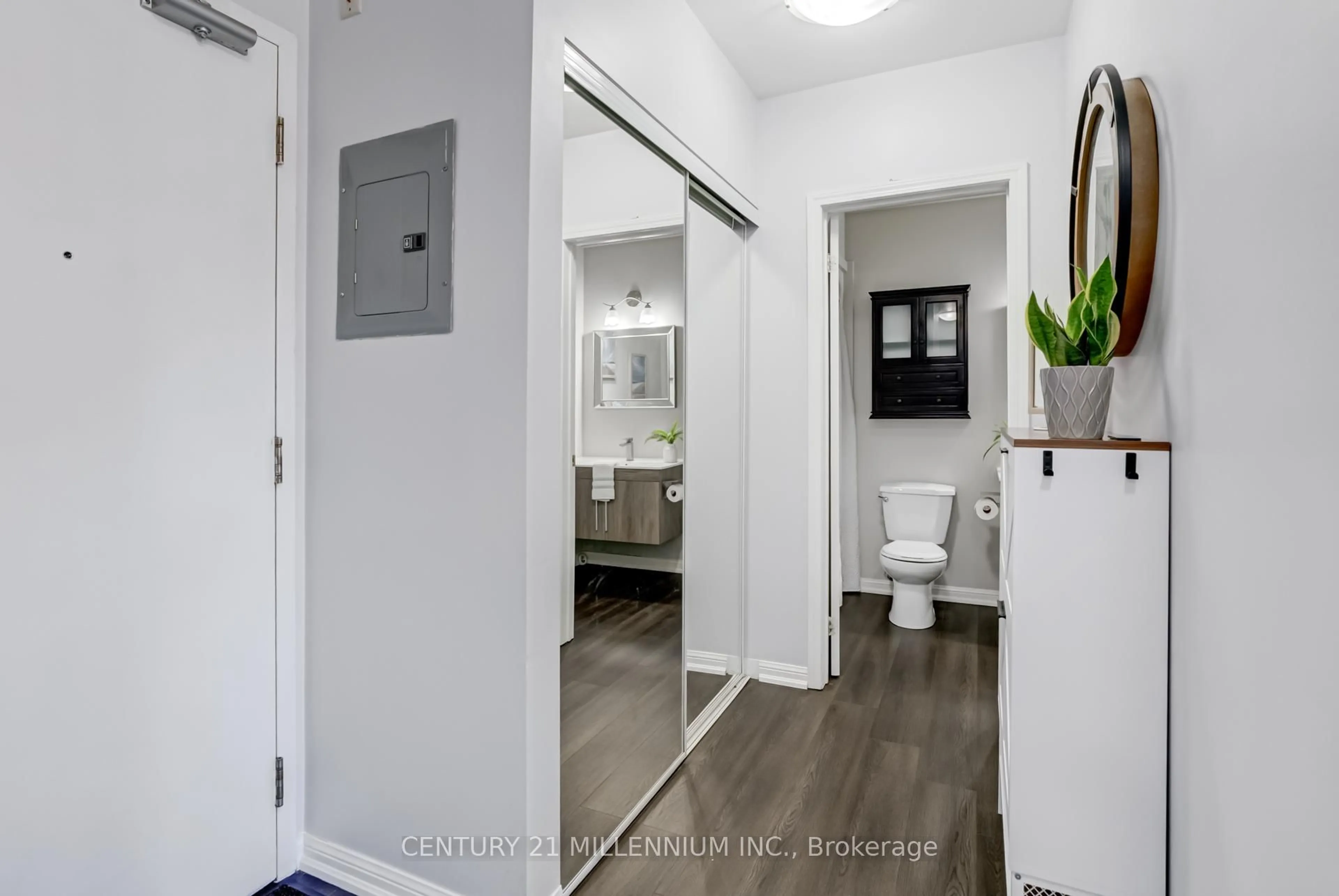 Indoor entryway for 70 First St #206, Orangeville Ontario L9W 2E5