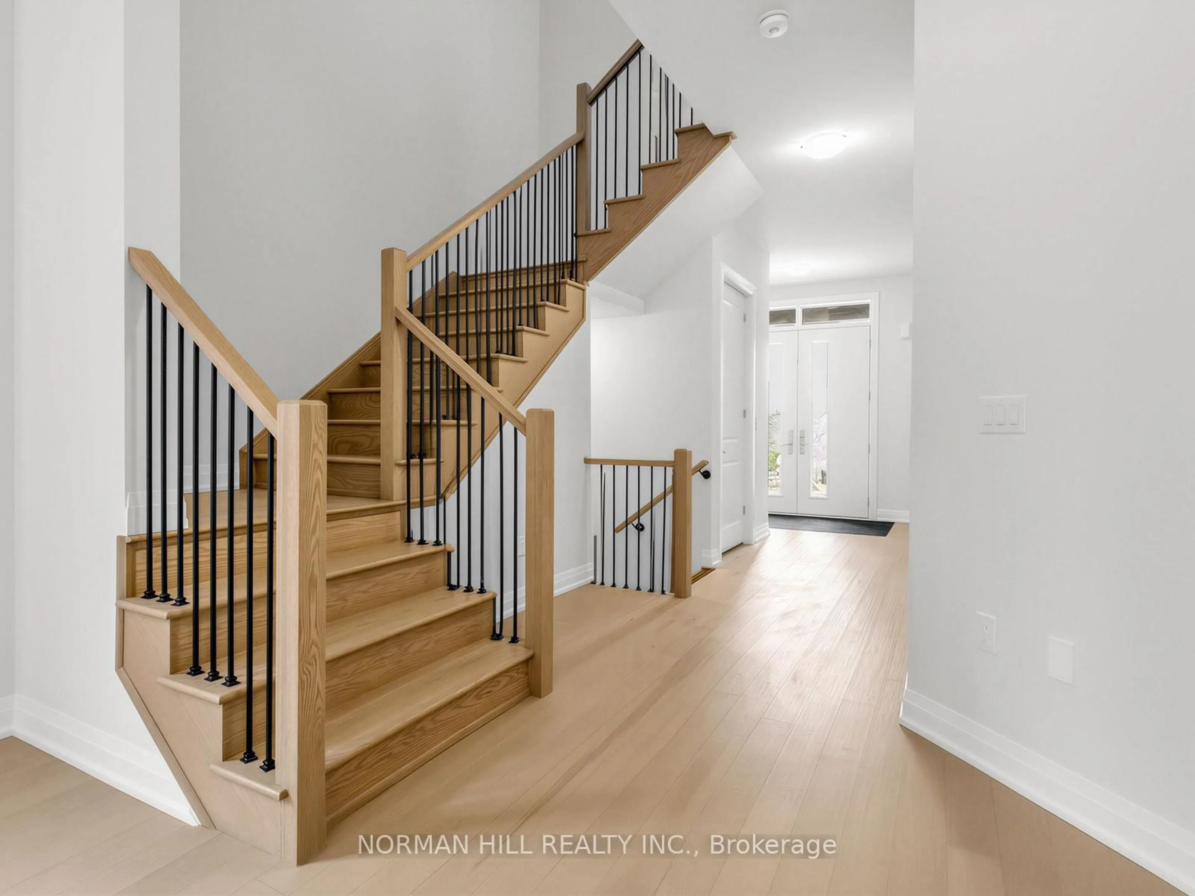 Unknown for 123 Antibes Dr, Brampton Ontario L6X 5J2