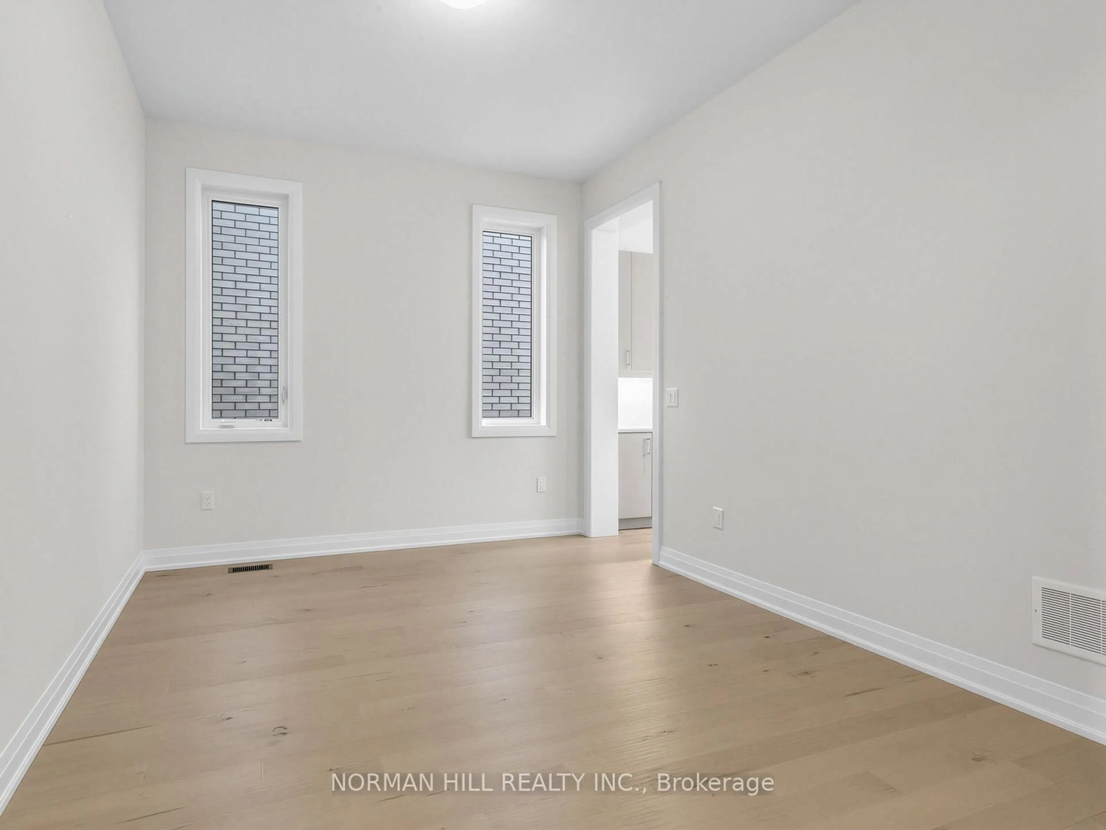 A pic of a room for 123 Antibes Dr, Brampton Ontario L6X 5J2