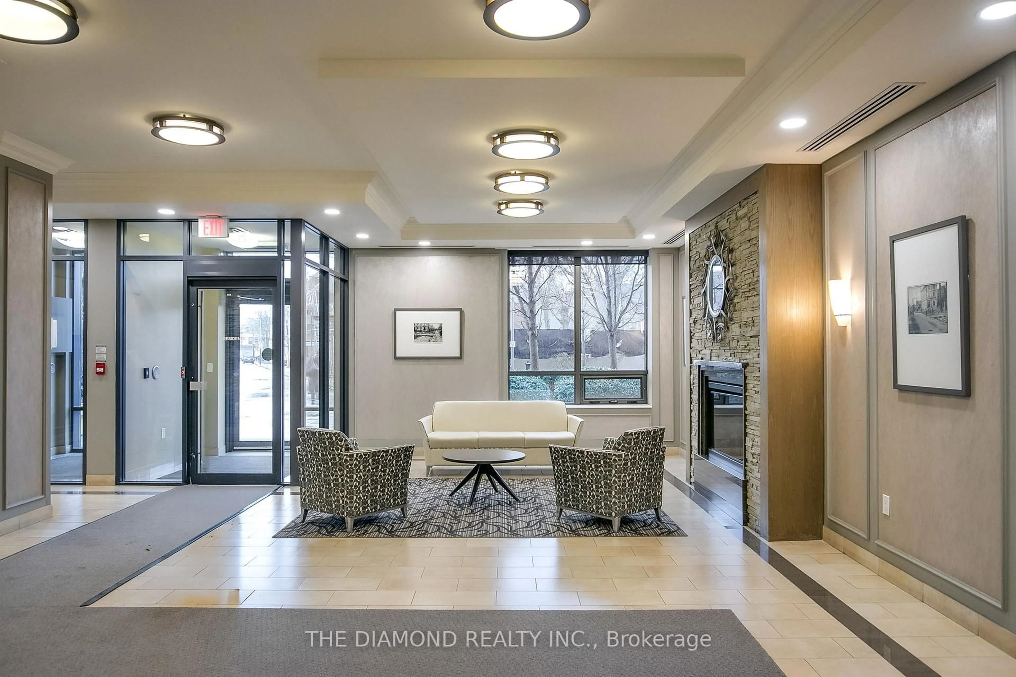 Unknown for 61 Heintzman St #1501, Toronto Ontario M6P 5A2