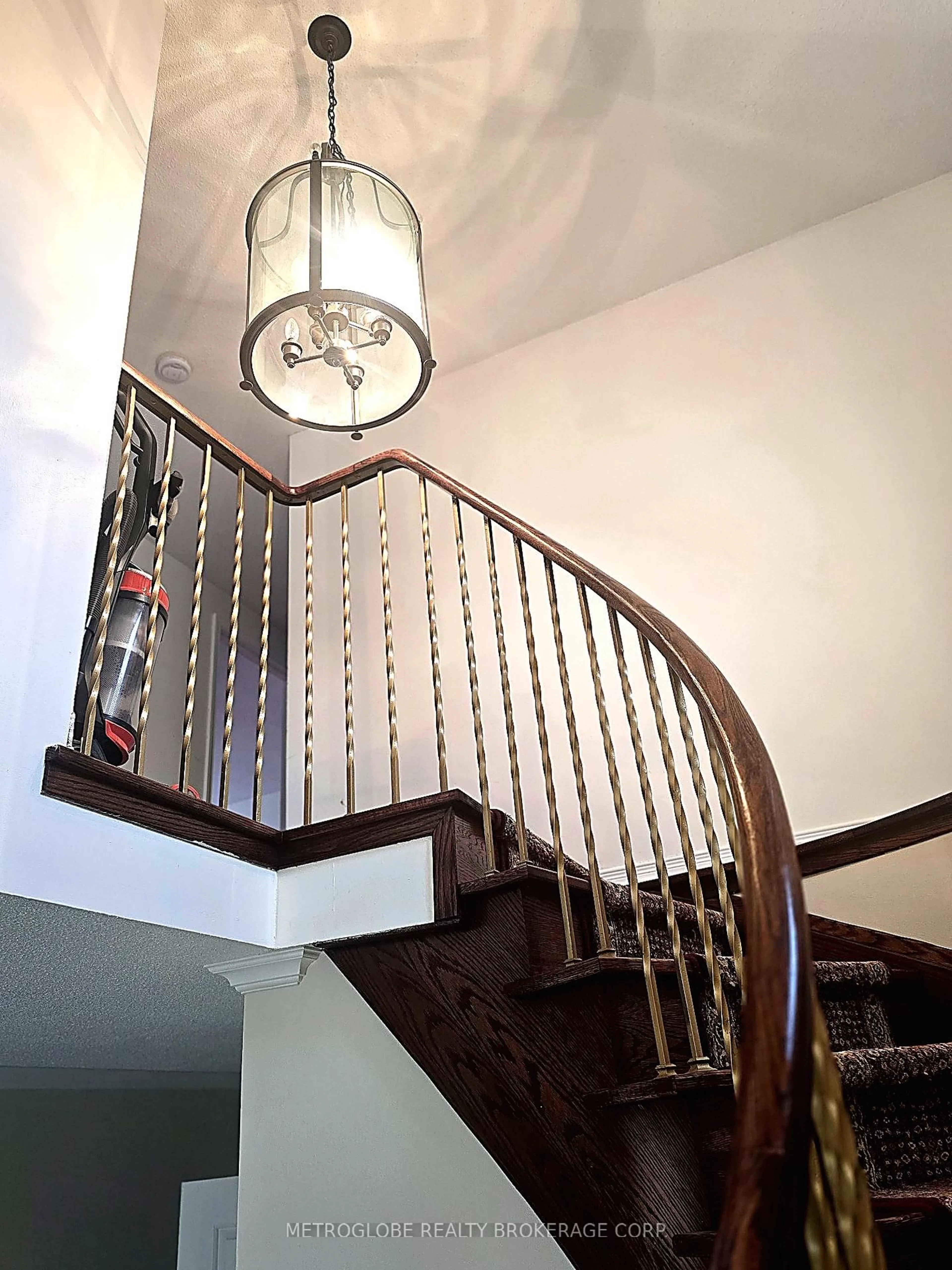 Stairs for 3 Gervais Dr, Brampton Ontario L6Y 2V2