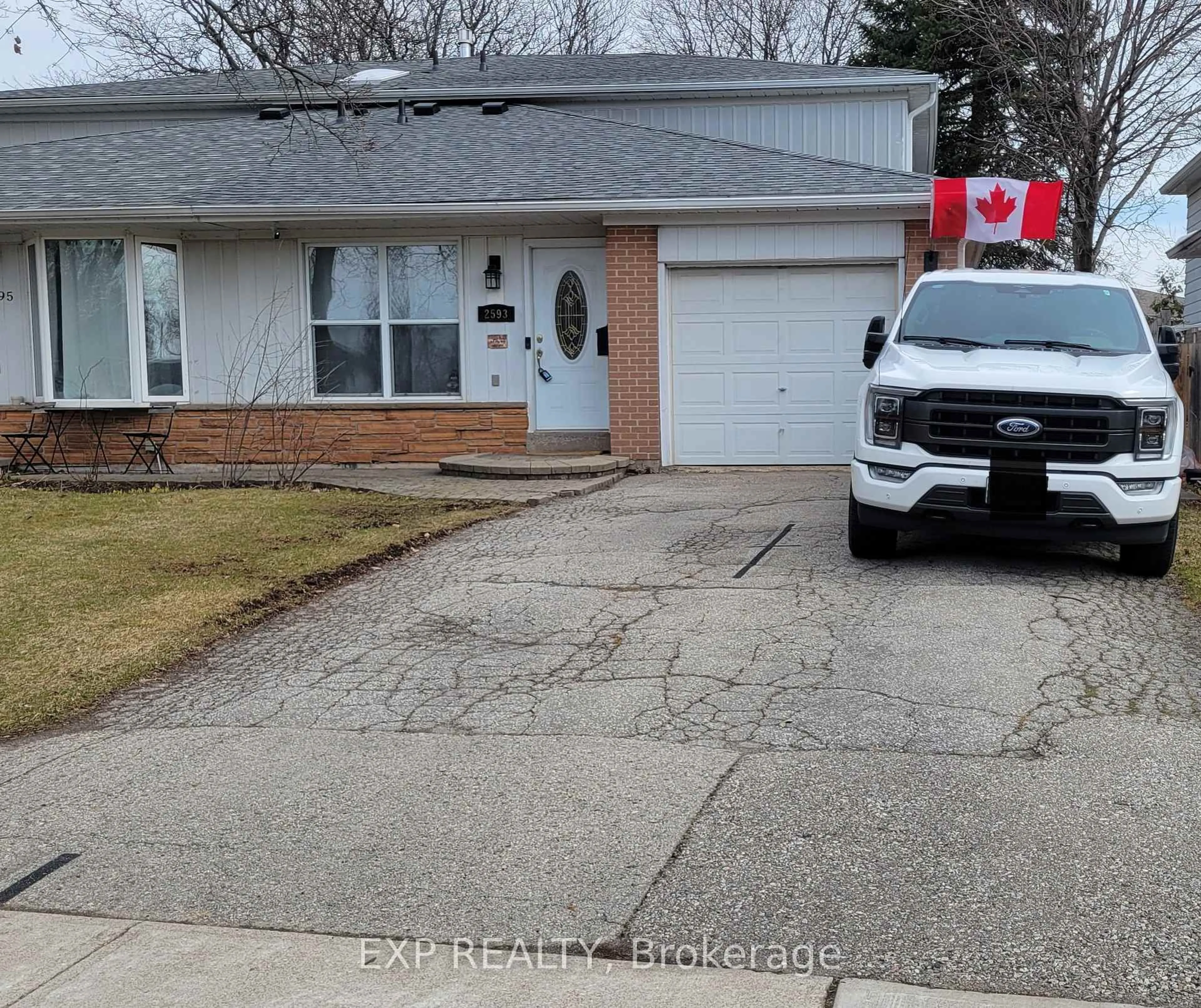 Unknown for 2593 Barcella Cres, Mississauga Ontario L5K 1E5