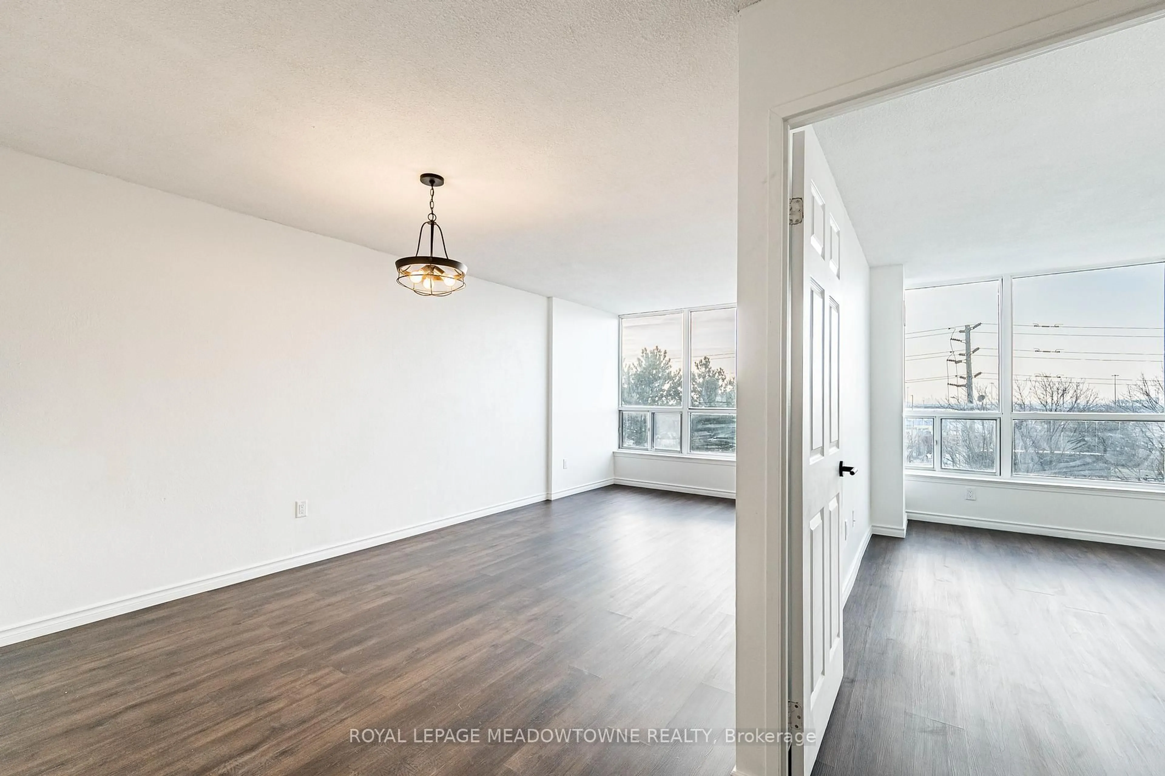 A pic of a room for 12 Laurelcrest St #409, Brampton Ontario L6S 5Y4