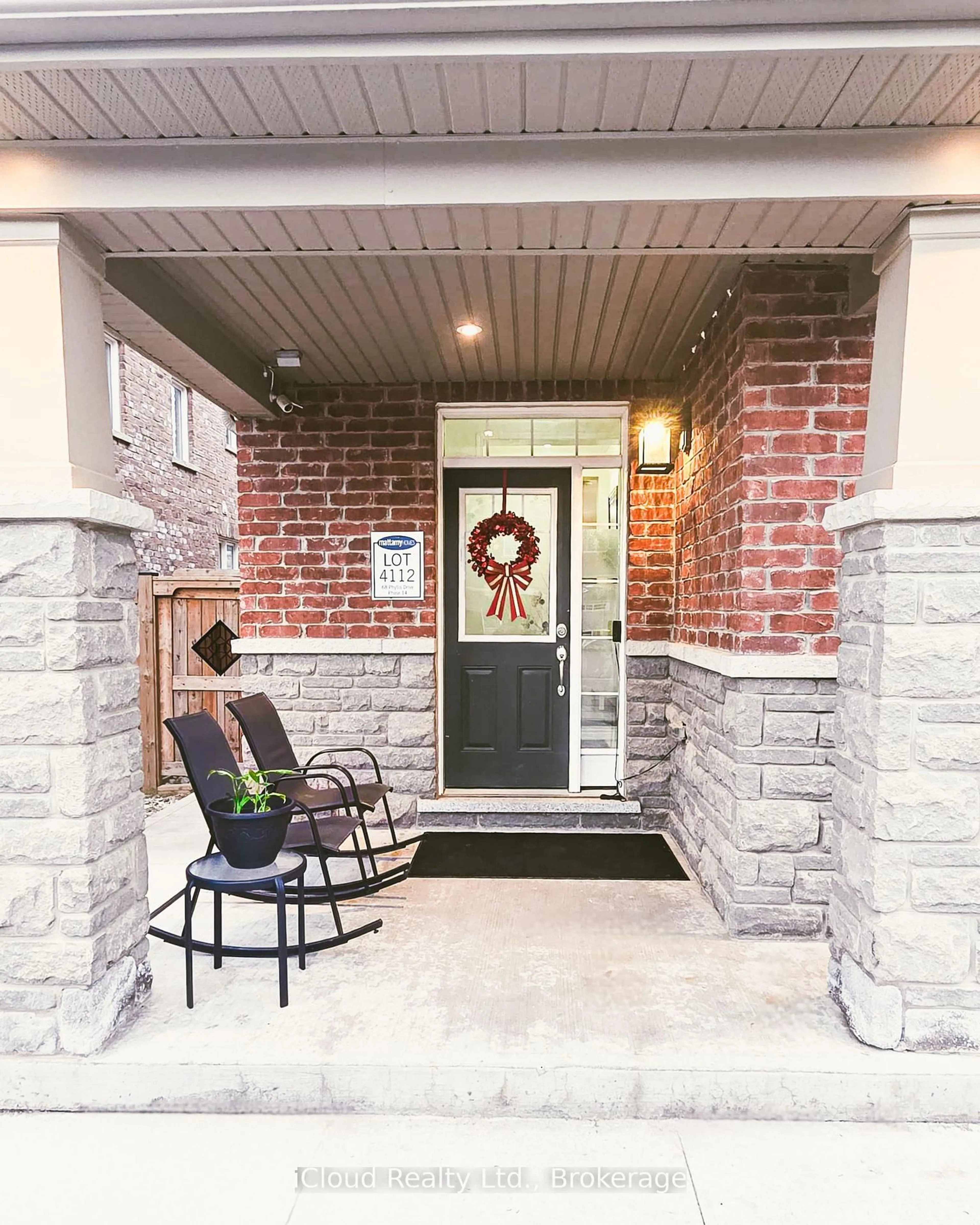 Unknown for 68 Phyllis Dr, Caledon Ontario L7C 4E2