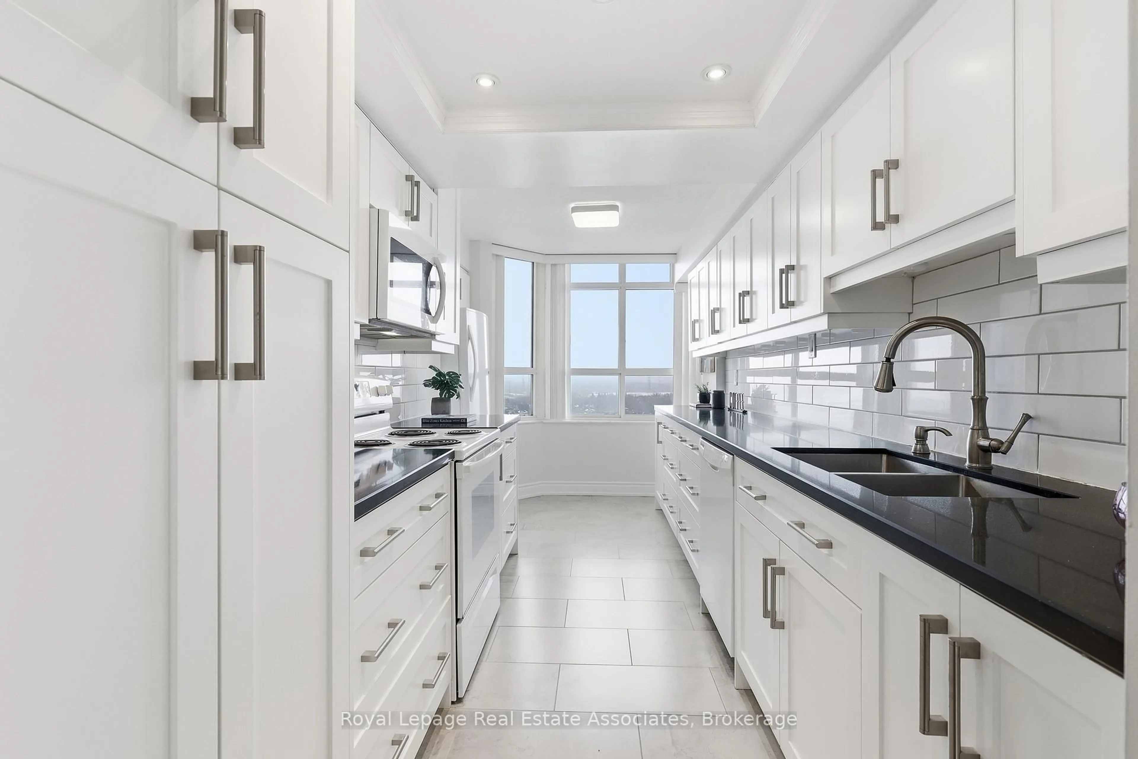 Unknown for 10 Malta Ave #1401, Brampton Ontario L6Y 4G6