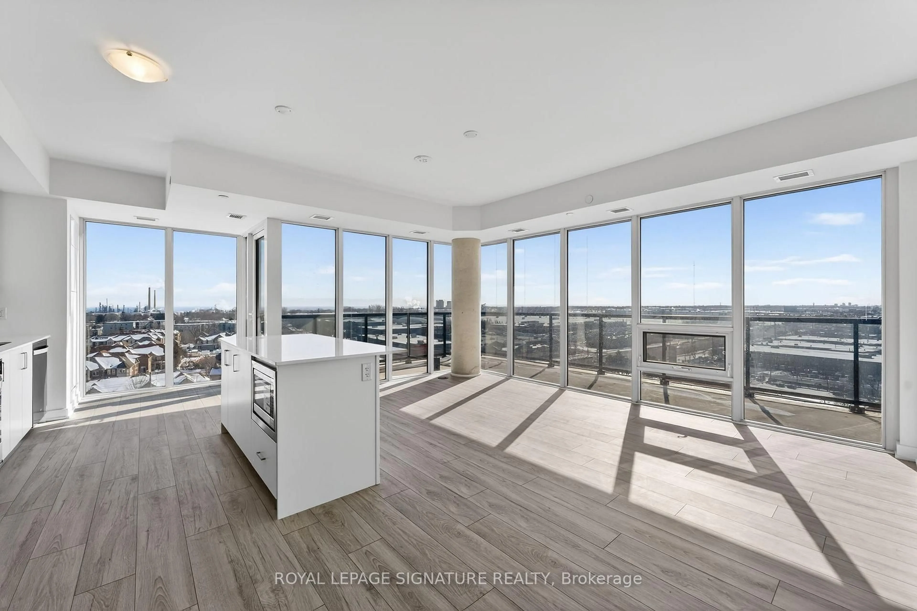 Open concept kitchen, unknown for 1035 Southdown Rd #1008, Mississauga Ontario L5J 0A2