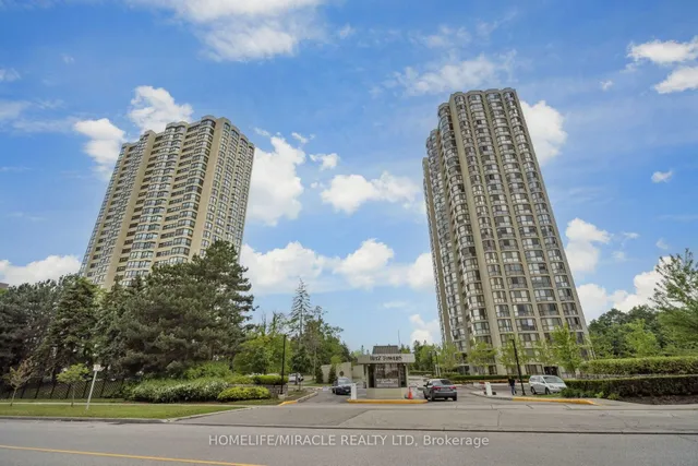 8 Lisa St #1802, Brampton 3