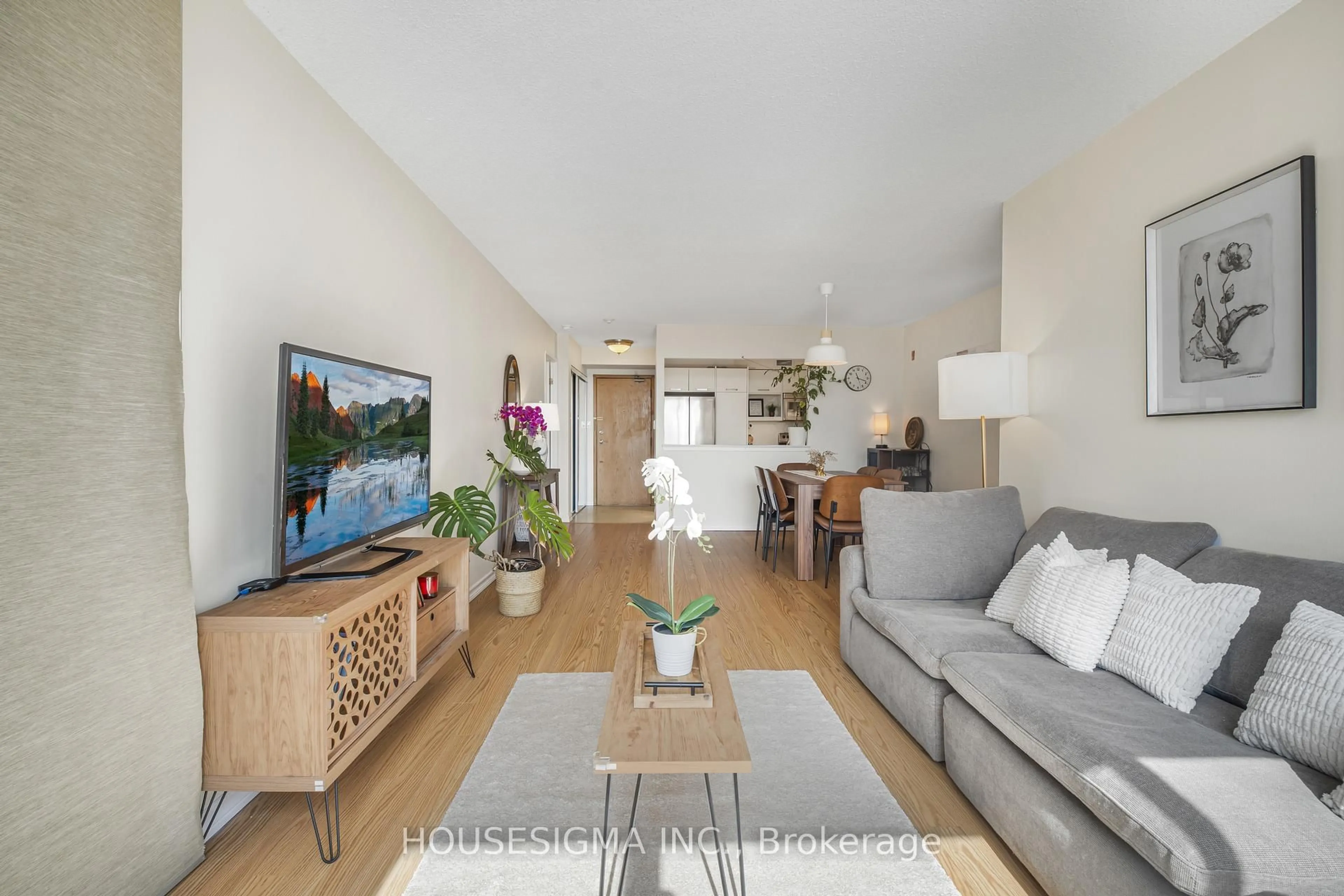 Living room with furniture, unknown for 22 Southport St #438, Toronto Ontario M6S 4Y9