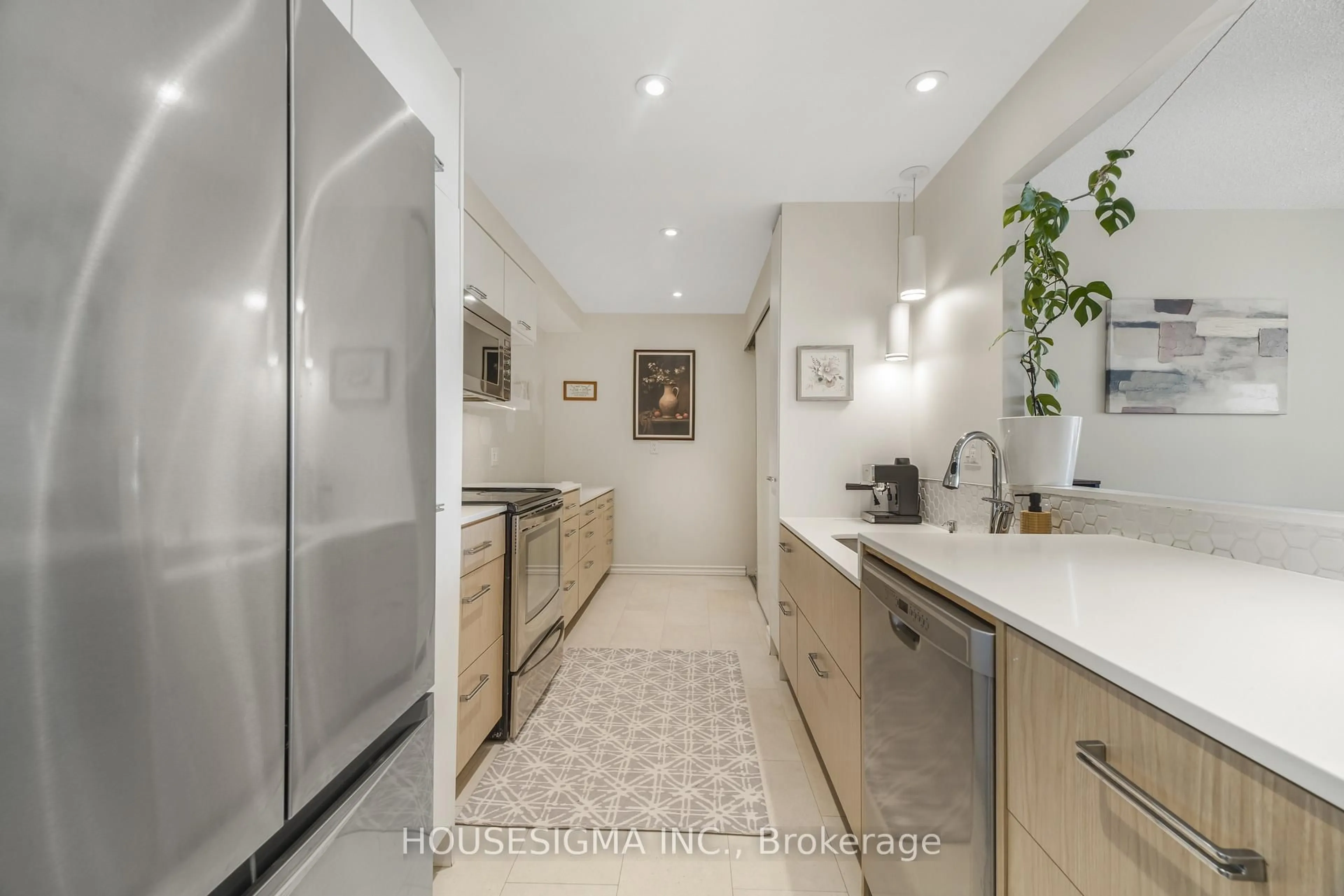 Unknown for 22 Southport St #438, Toronto Ontario M6S 4Y9