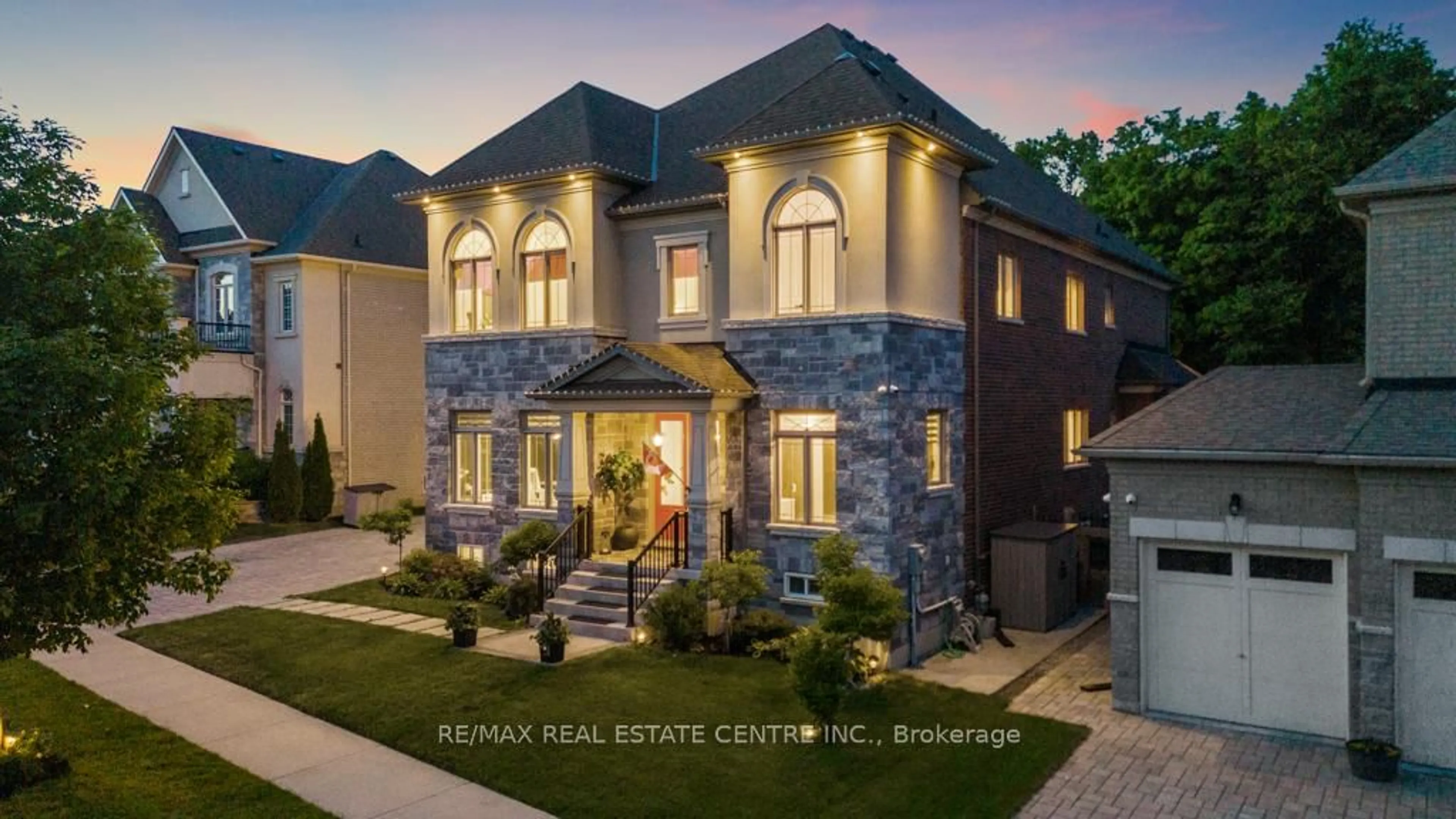 Home with brick exterior material, street for 10 Crown Forest Crt, Brampton Ontario L6Y 2Y5