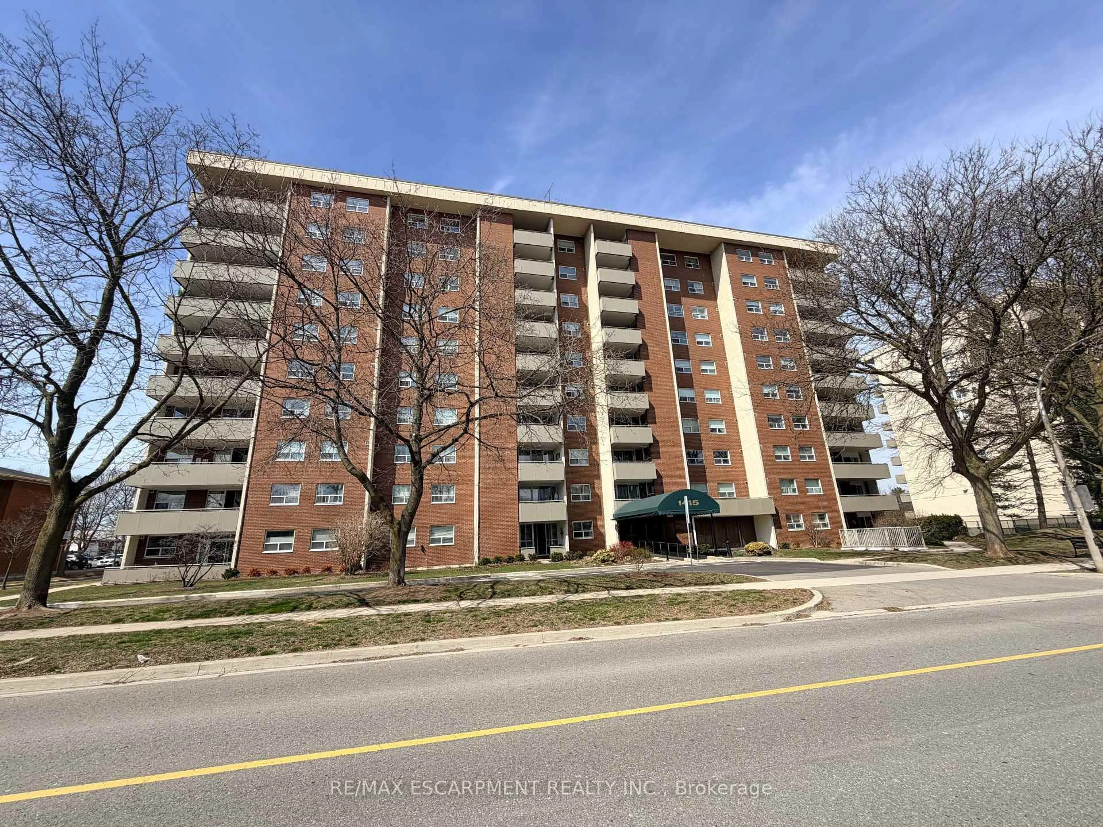 Unknown for 1415 Ghent Ave #705, Burlington Ontario L7S 1X4