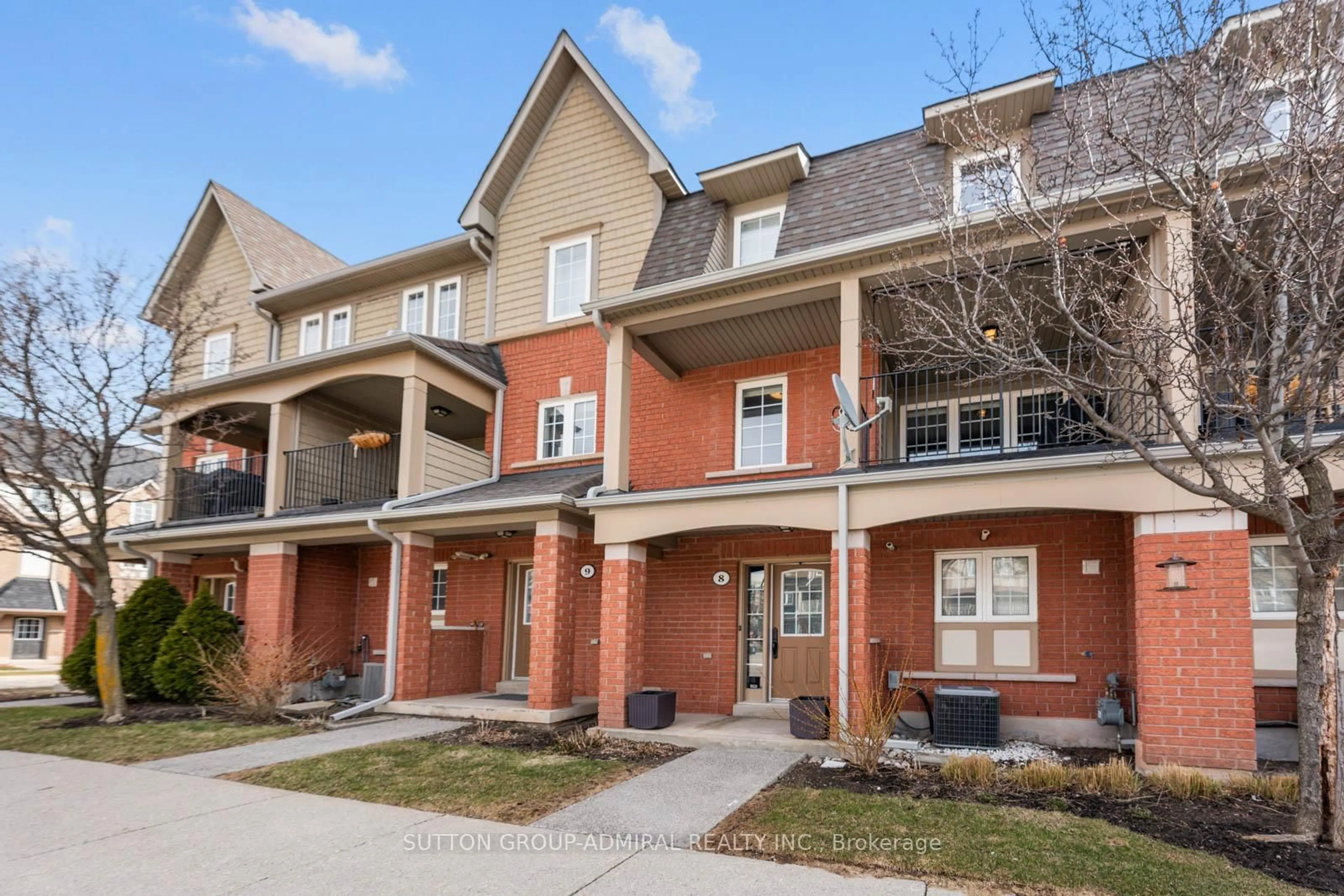 Home with brick exterior material, street for 2341 Parkhaven Blvd #8, Oakville Ontario L6H 7S5