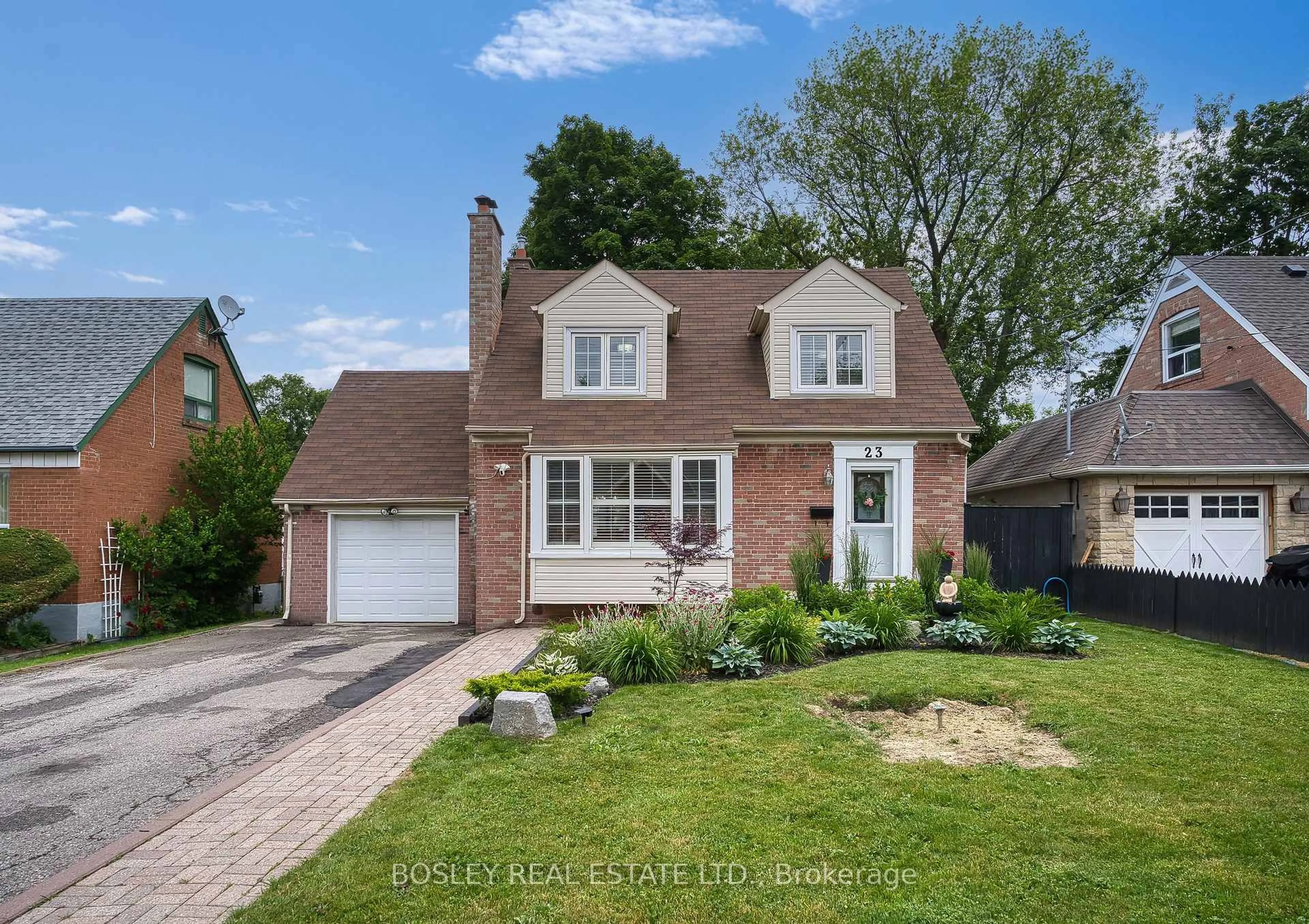 Home with brick exterior material, street for 23 Farnsworth Dr, Toronto Ontario M9N 2Z5