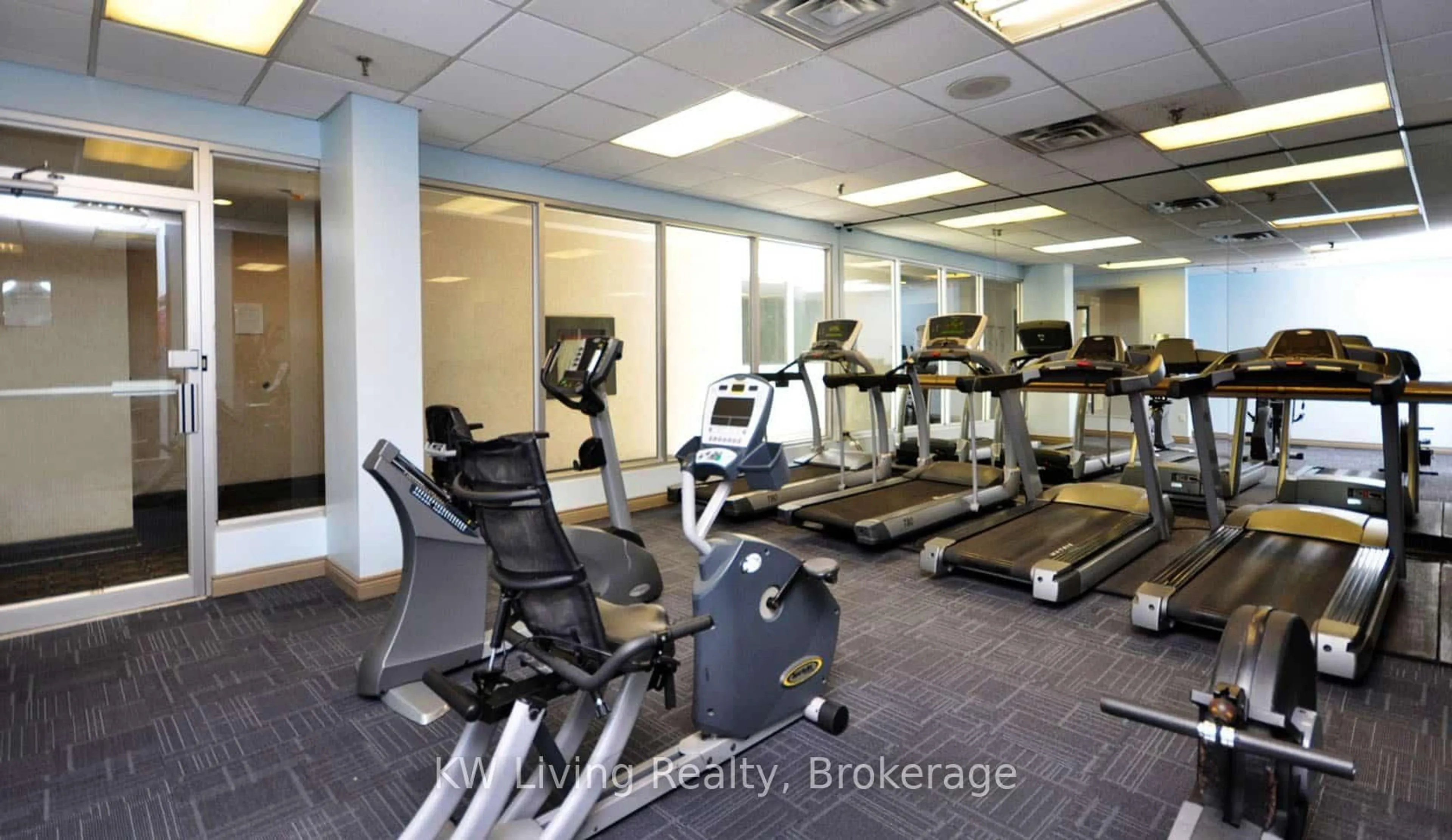 Gym or fitness room for 265 Enfield Pl #1502, Mississauga Ontario L5B 3Y7