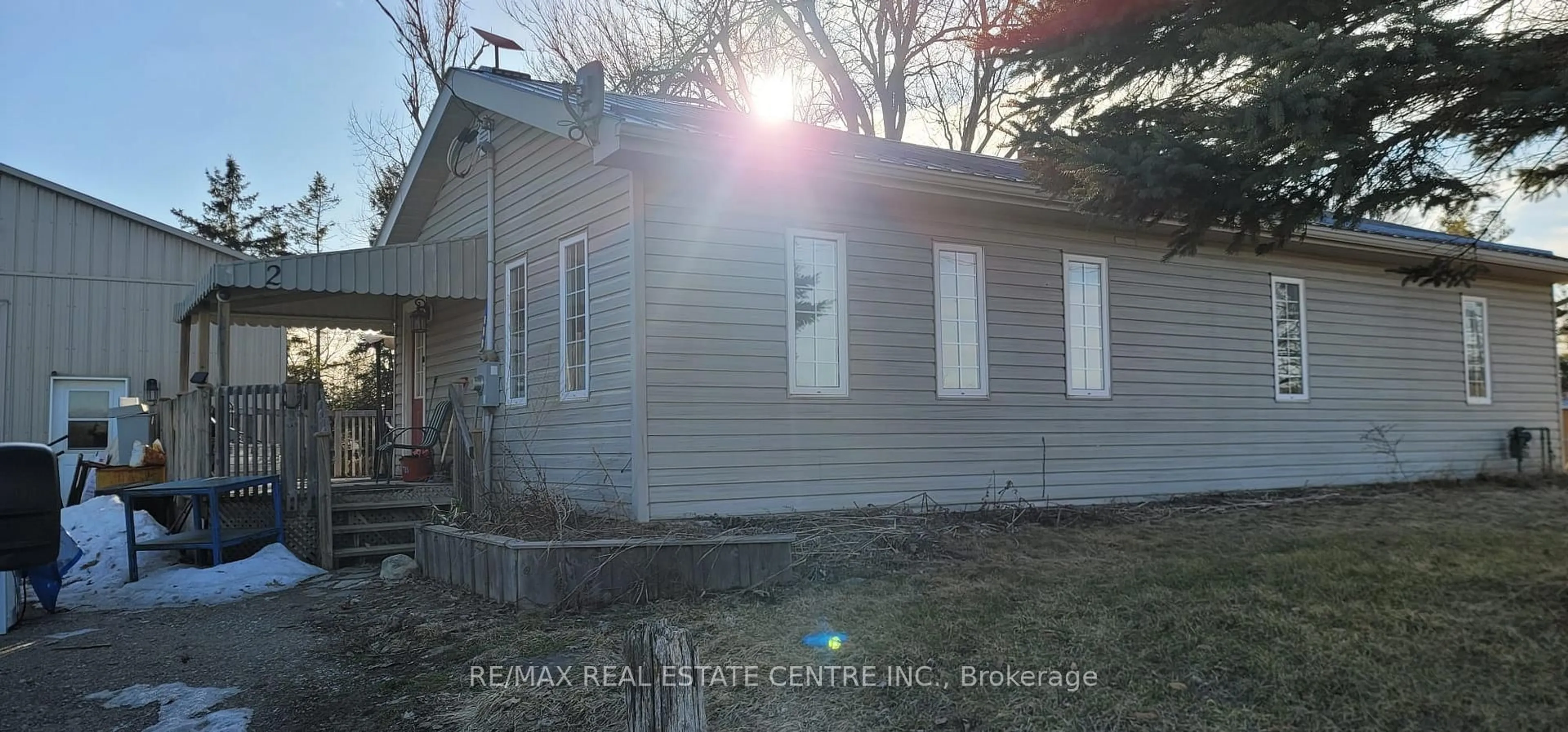 Blurry image for 2 Terry St, Caledon Ontario L7K 0B1