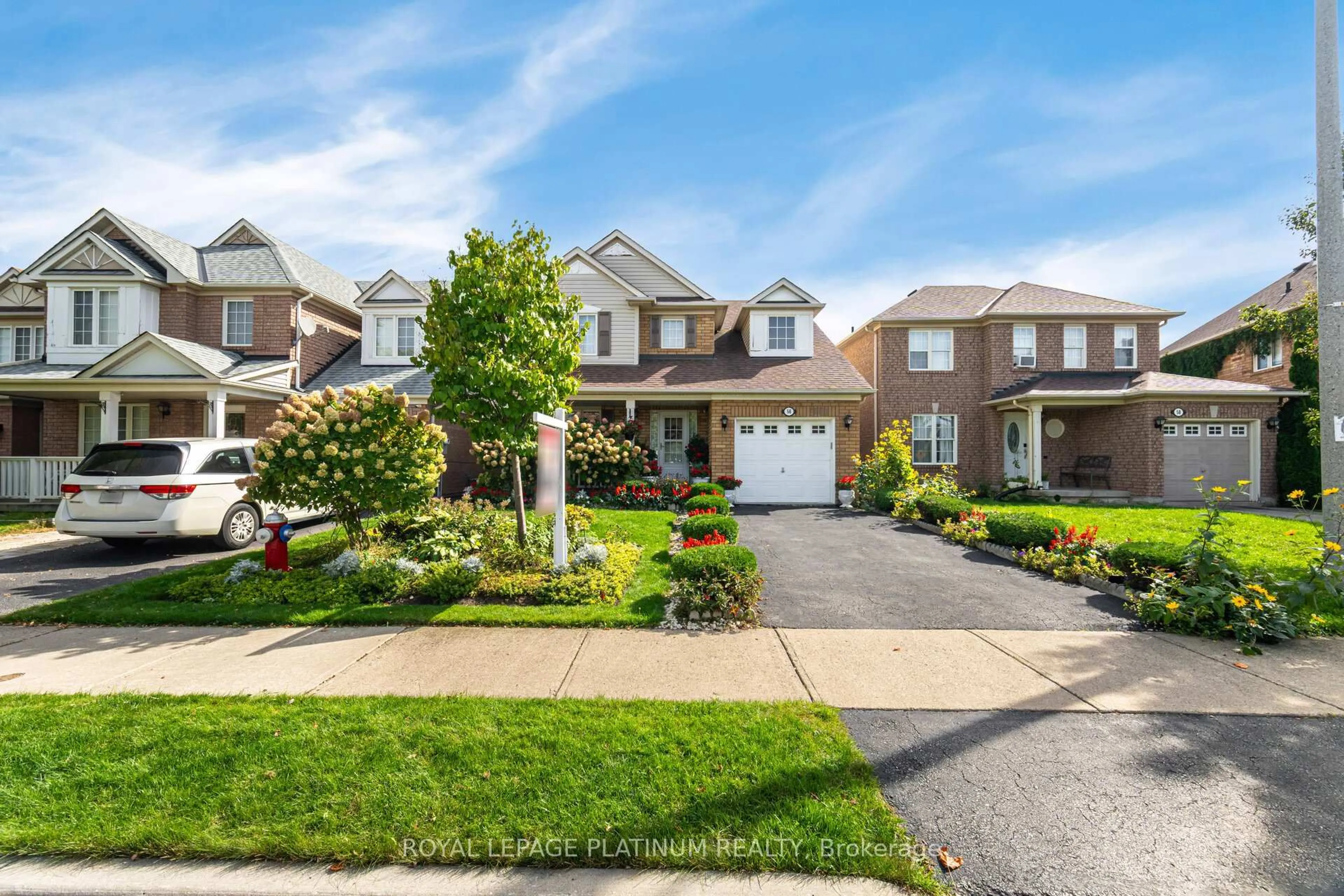 A pic from outside/outdoor area/front of a property/back of a property/a pic from drone, street for 56 Vista Green Cres, Brampton Ontario L7A 2S4