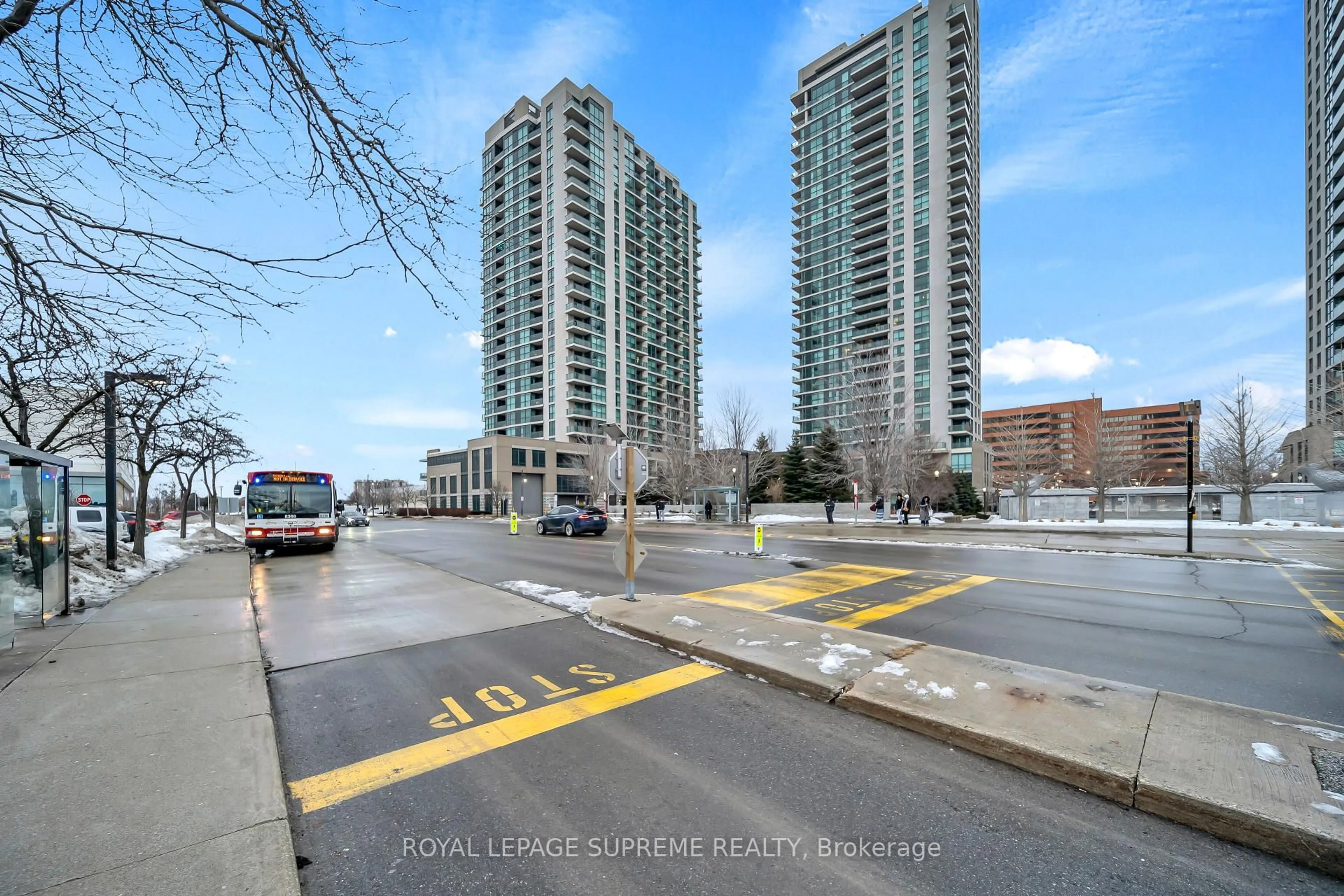 Unknown for 205 Sherway Gardens Rd #1804, Toronto Ontario M9C 0A5