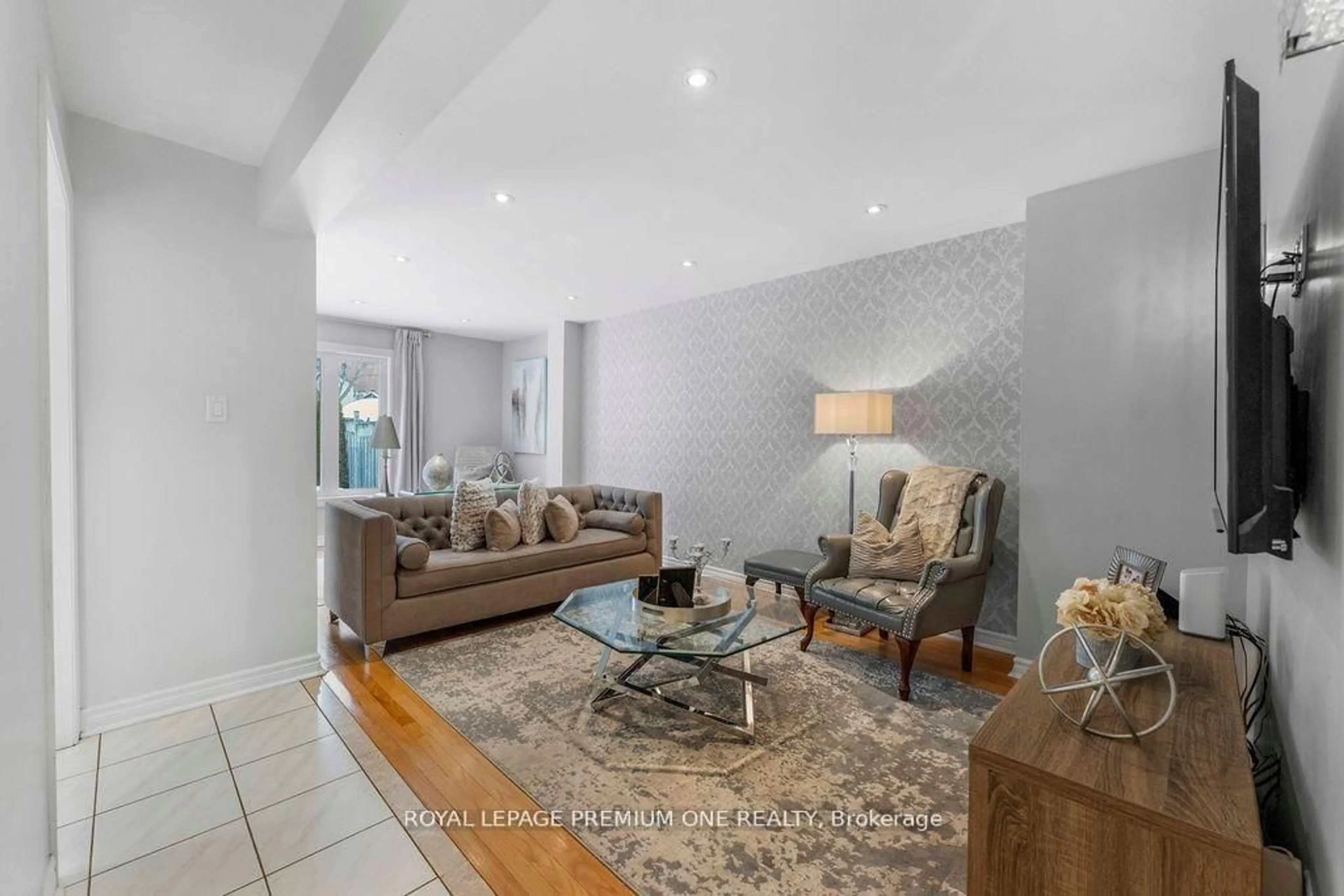 Living room with furniture, unknown for 99 Senator Way, Caledon Ontario L7S 2S6