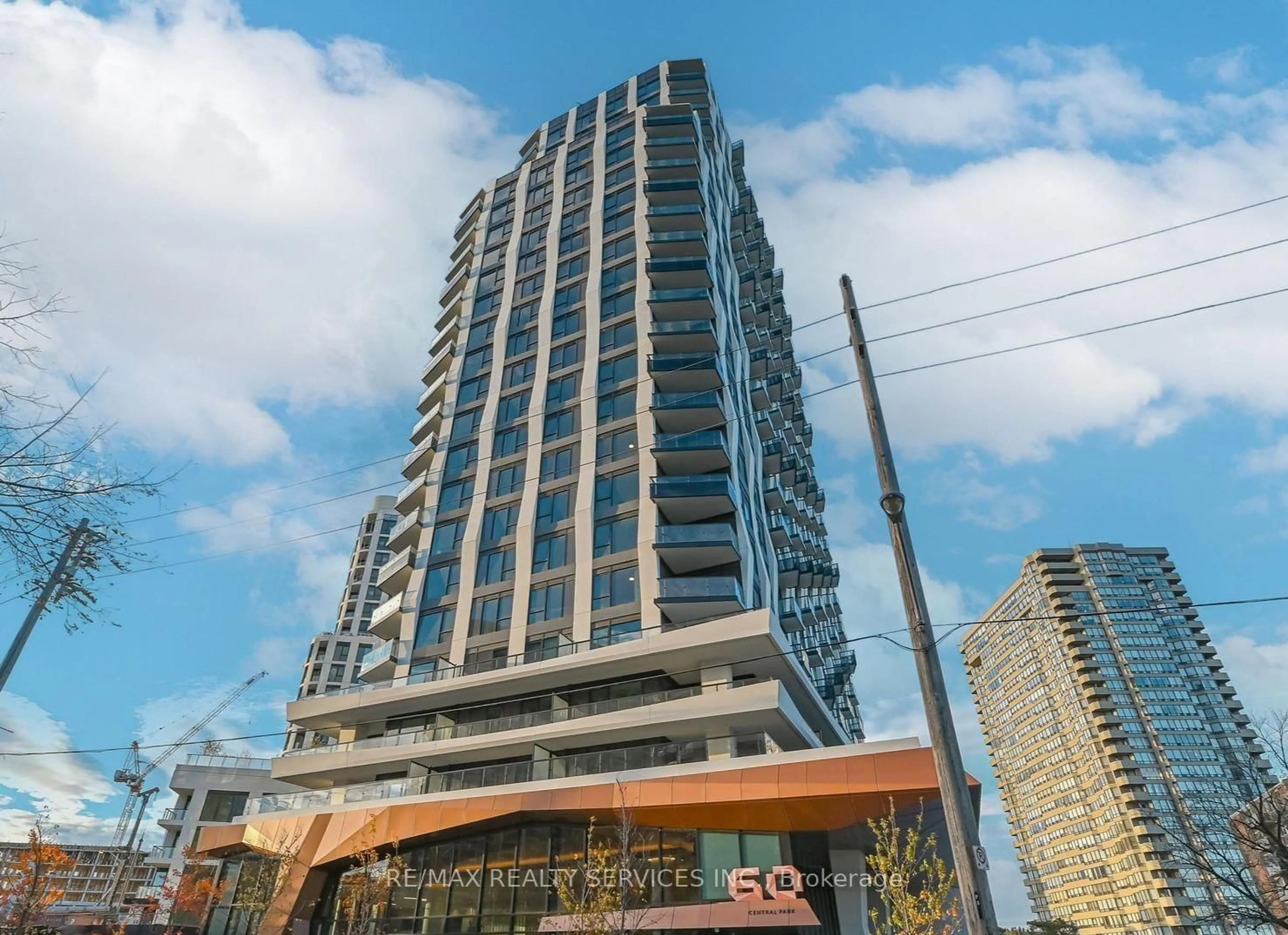 Indoor foyer for 60 Central Park Road Way #1405, Toronto Ontario M9A 3K1