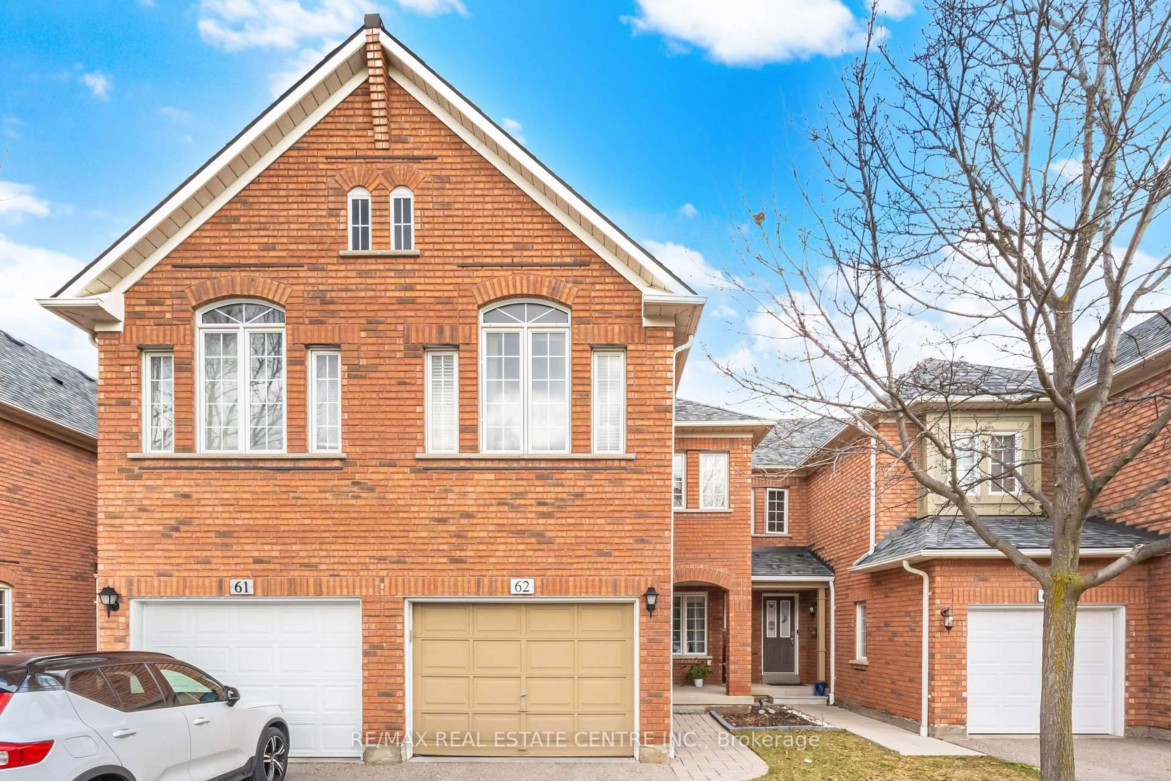 Home with brick exterior material, street for 2665 Thomas St #62, Mississauga Ontario L5M 6G6