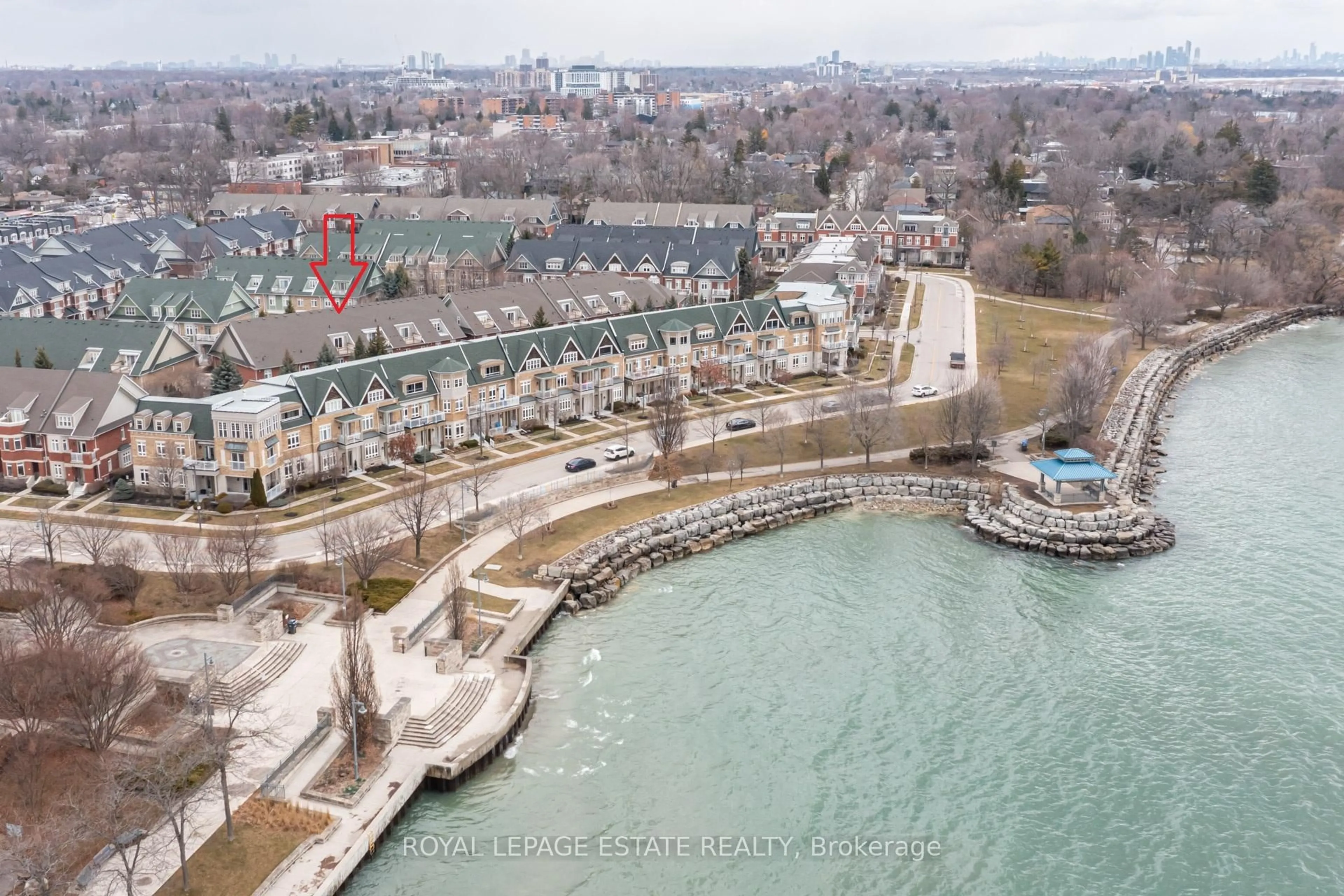 A pic from outside/outdoor area/front of a property/back of a property/a pic from drone, water/lake/river/ocean view for 66 Compass Way, Mississauga Ontario L5G 4T8