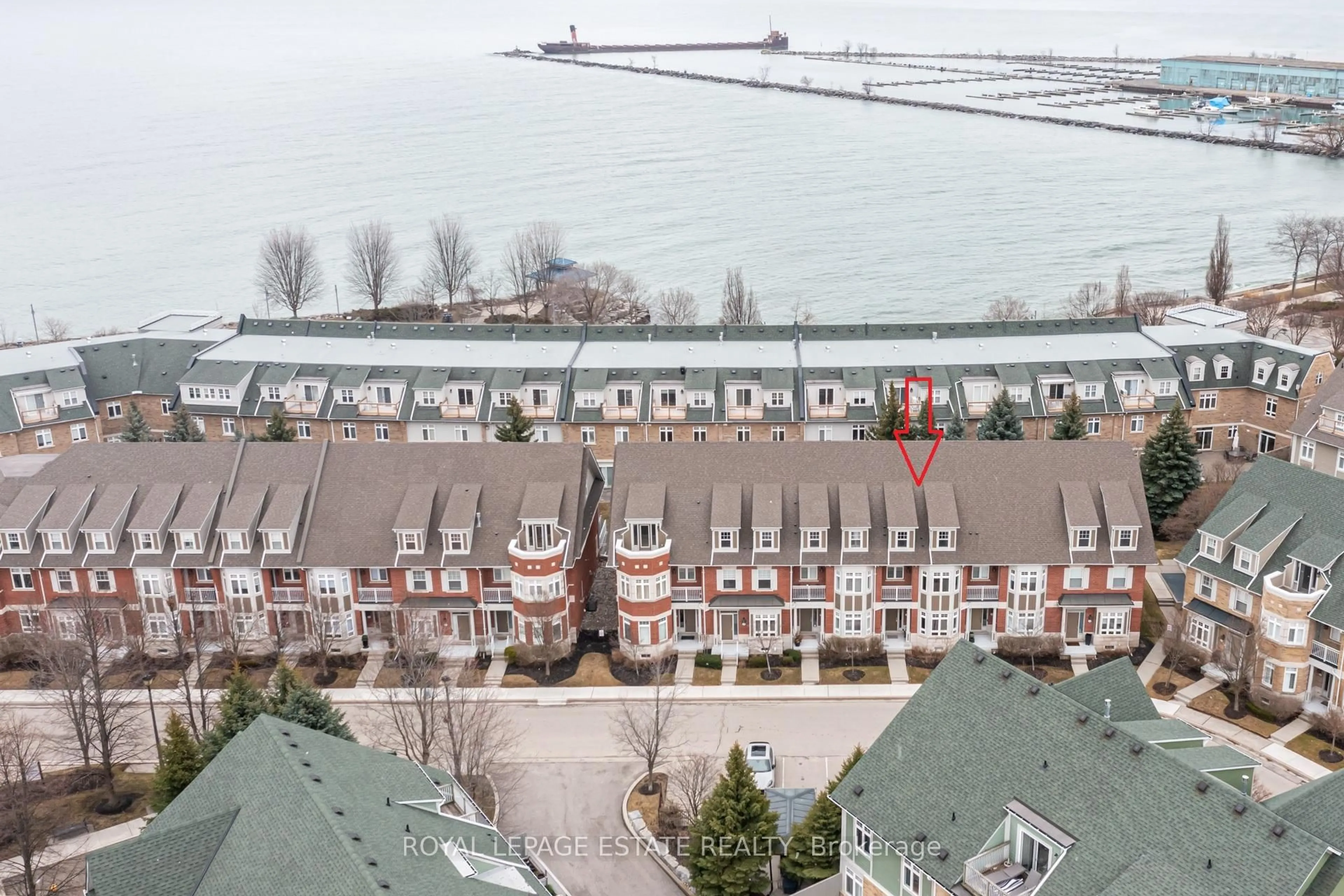 A pic from outside/outdoor area/front of a property/back of a property/a pic from drone, city buildings view from balcony for 66 Compass Way, Mississauga Ontario L5G 4T8