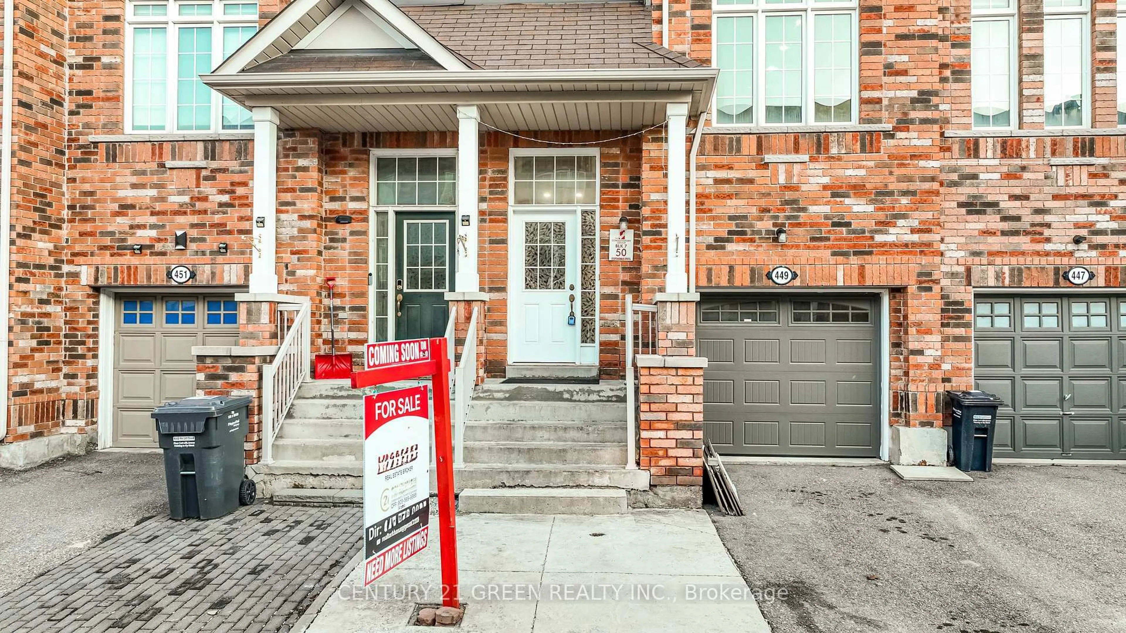 Home with brick exterior material, street for 449 Aspendale Cres, Mississauga Ontario L5W 0E7