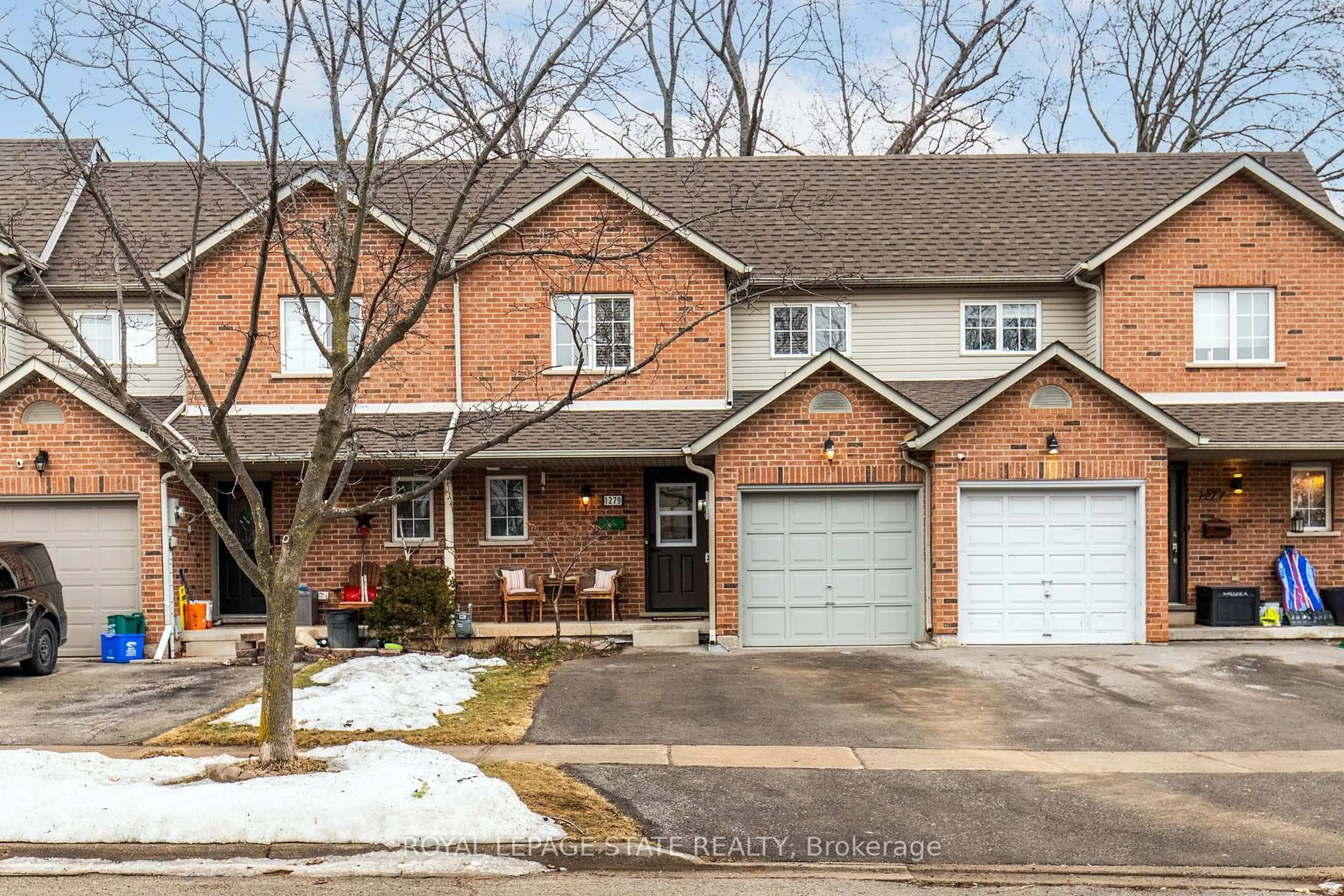 Home with brick exterior material, street for 1279 Nottingham Ave, Burlington Ontario L7P 2R5