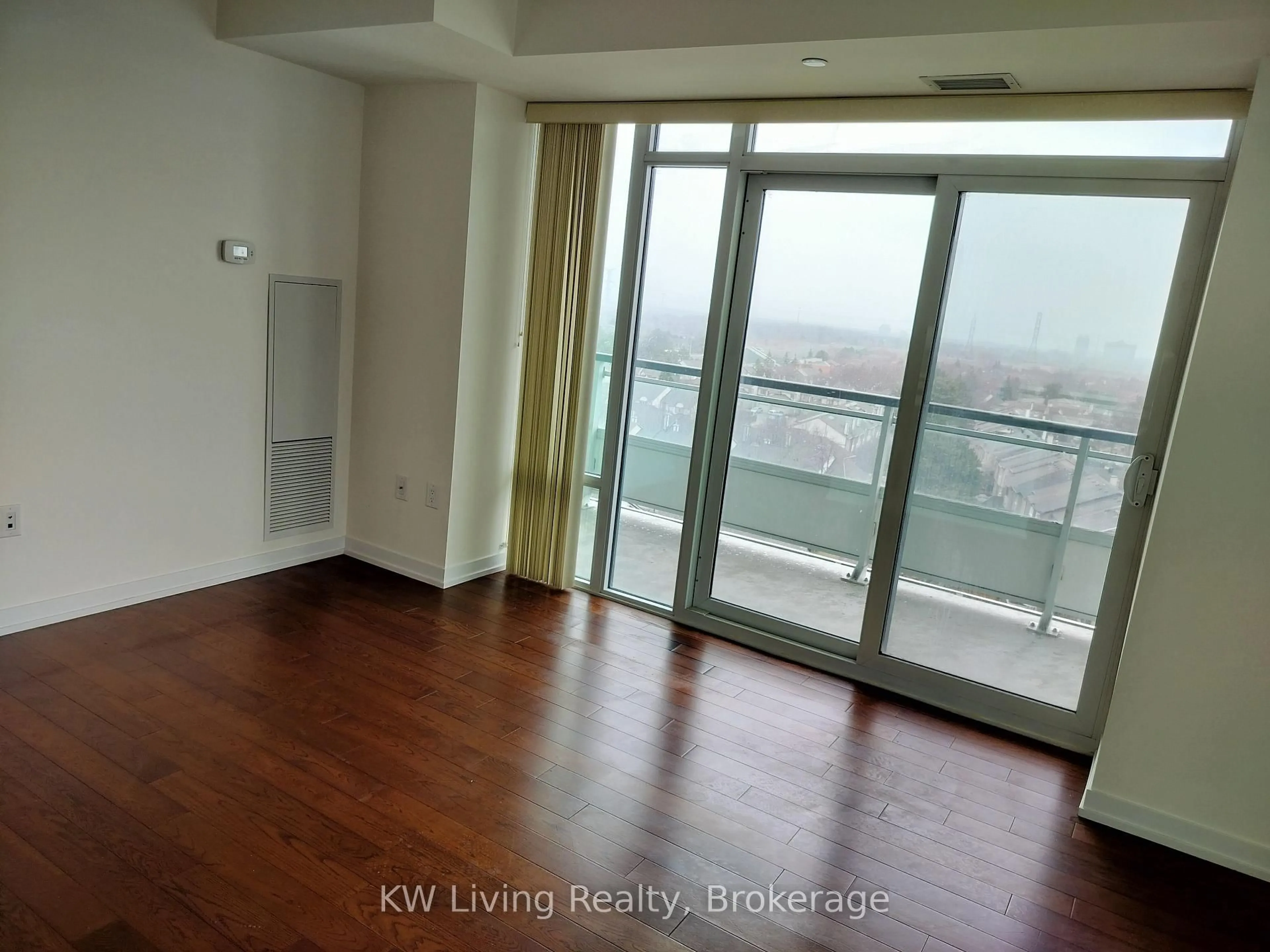 Unknown for 2560 Eglinton Ave #805, Mississauga Ontario L5M 0Y3