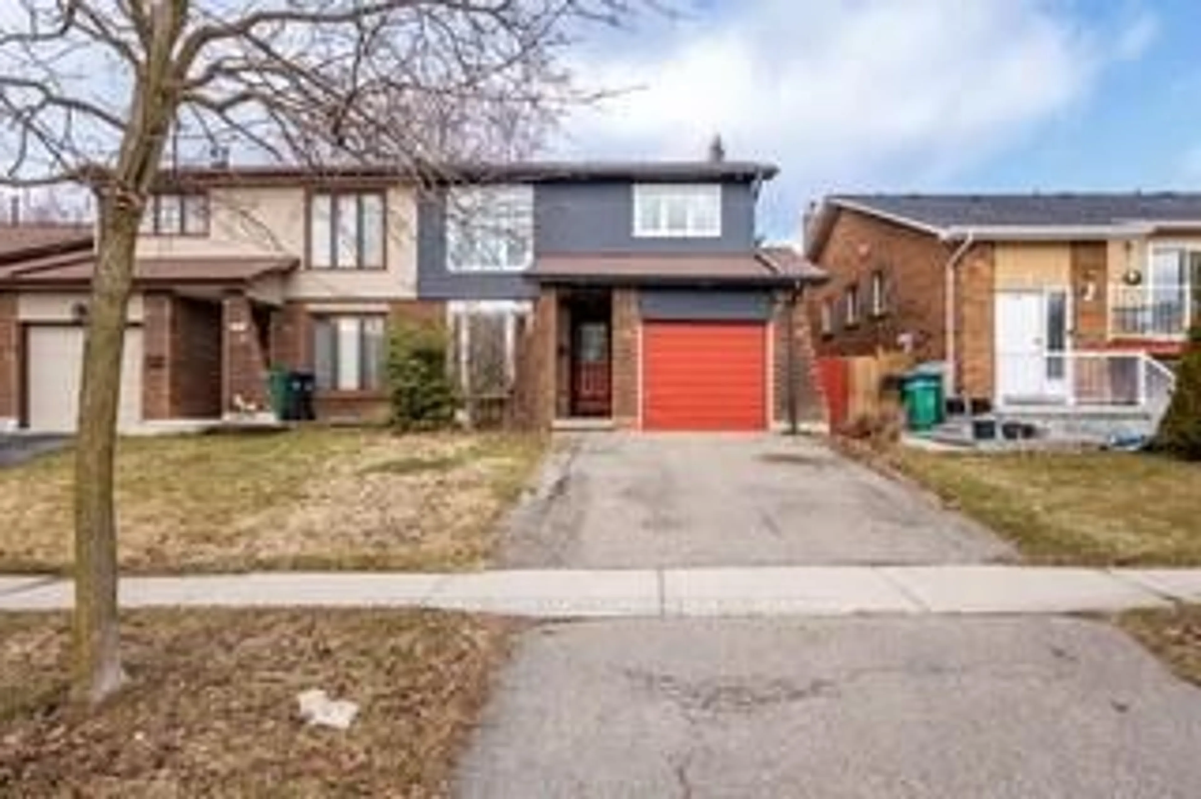 Home with brick exterior material, street for 73 Ashford Crt, Brampton Ontario L6V 3E2