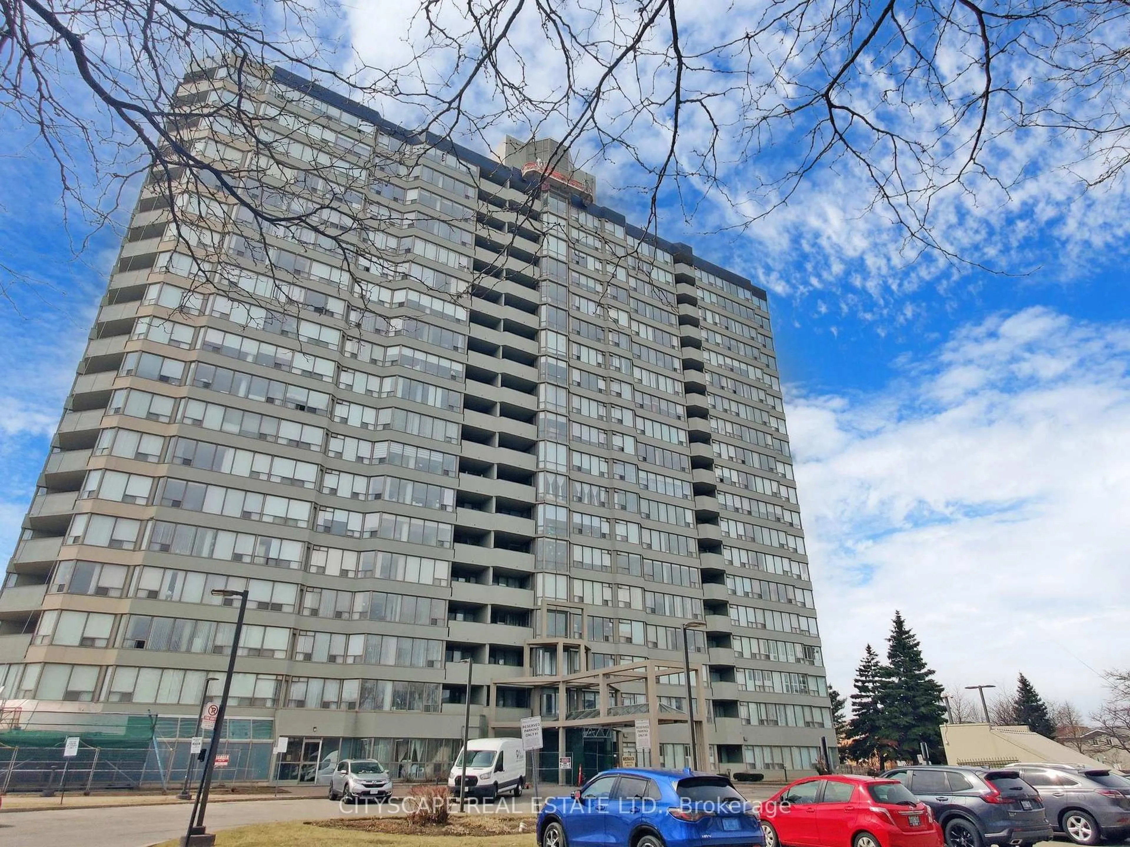 Unknown for 700 Constellation Dr, Mississauga Ontario L5R 3G8