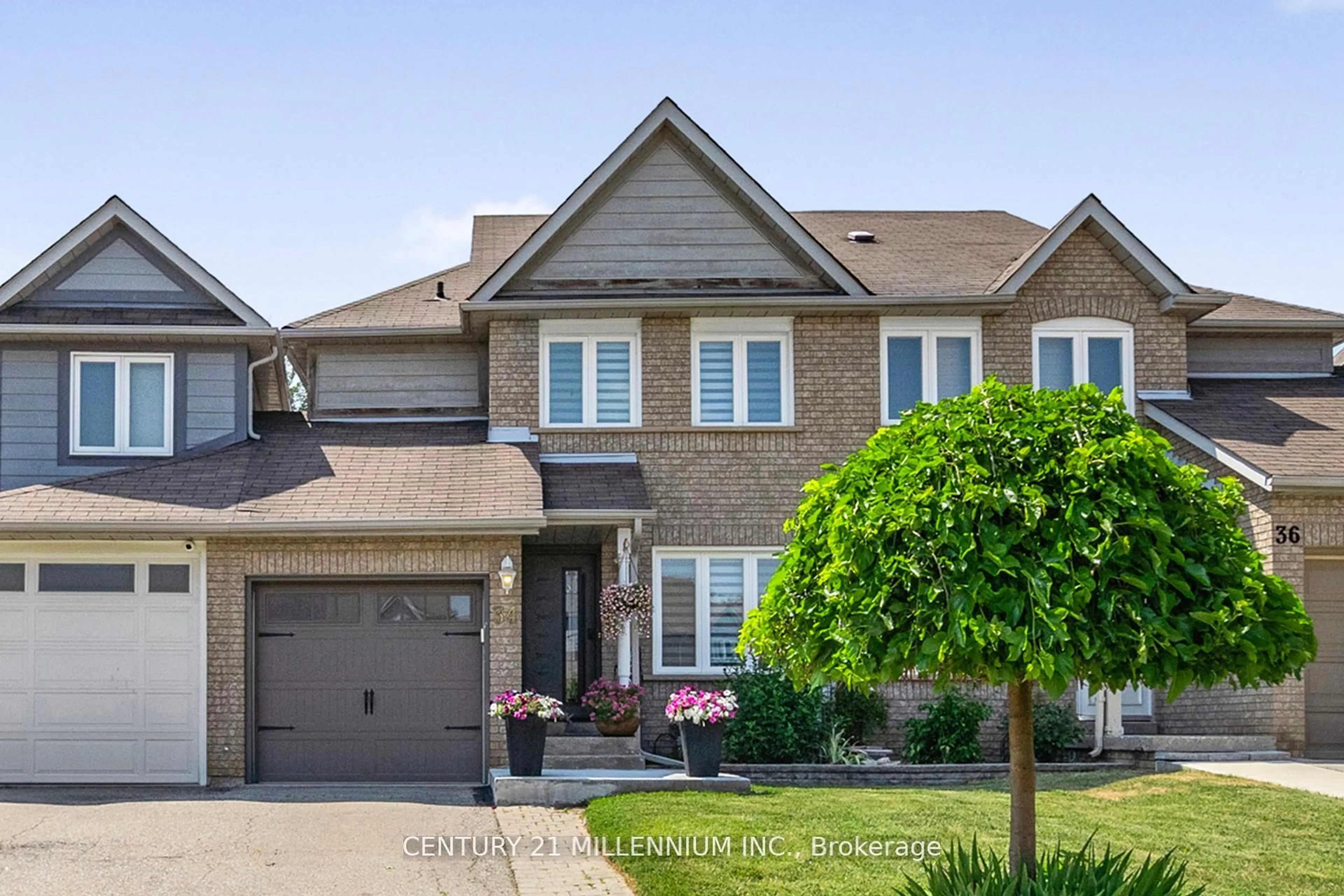 Home with brick exterior material, street for 34 Gardenia Way, Caledon Ontario L7C 1B2