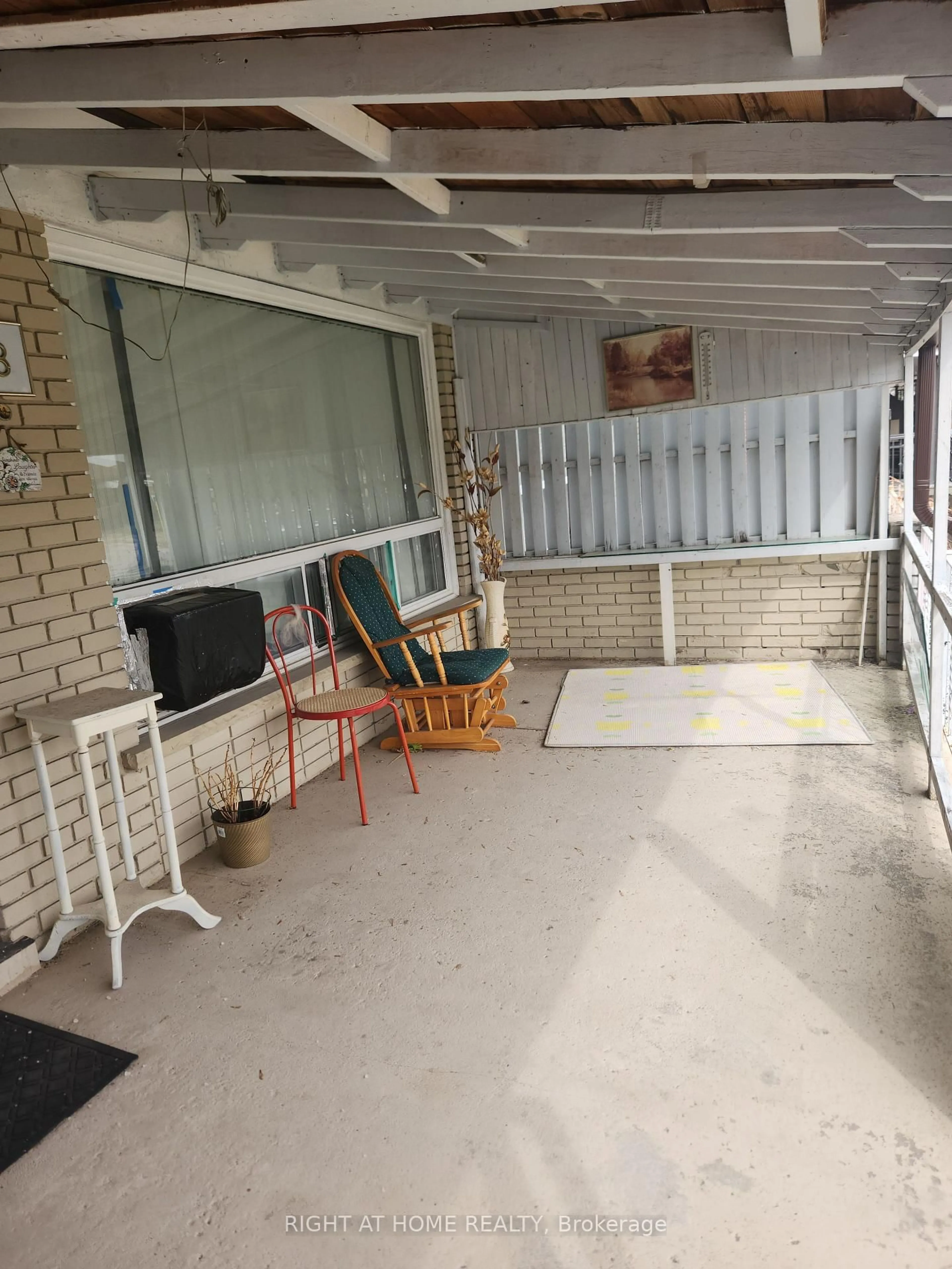 Unknown for 68 Lanyard Rd, Toronto Ontario M9M 1Y9