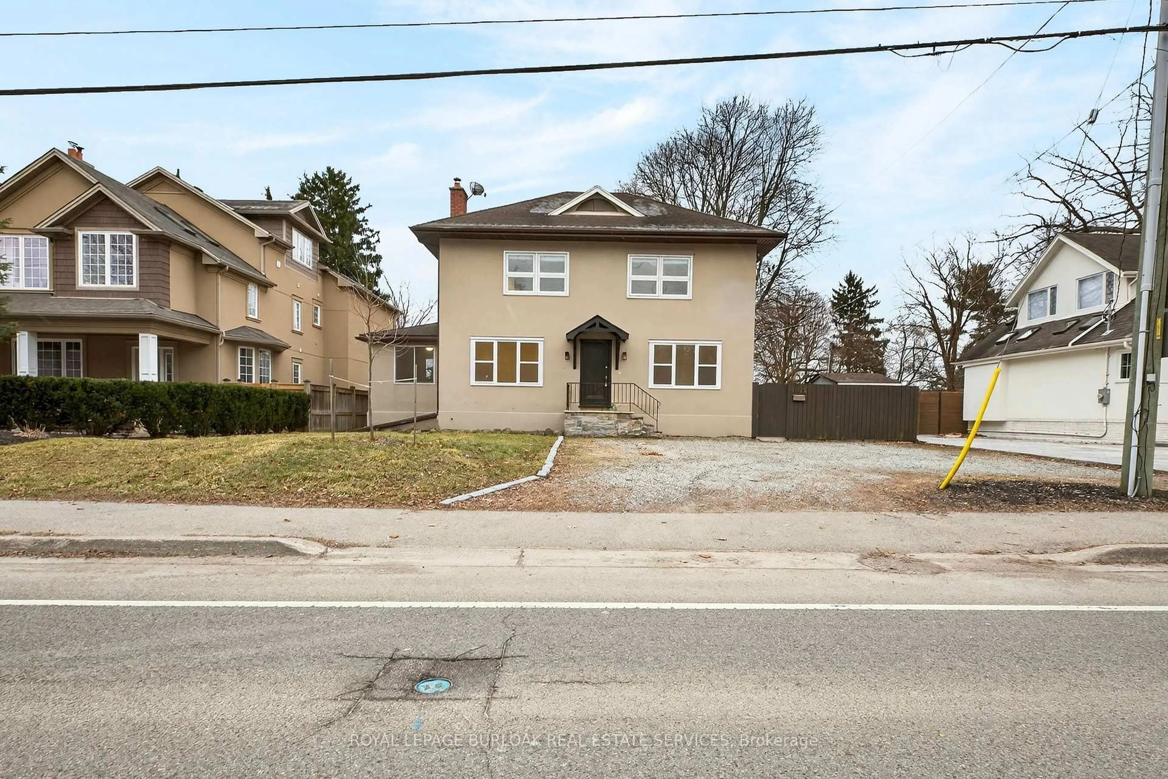 Unknown for 1012 North Shore Blvd, Burlington Ontario L7T 1X7