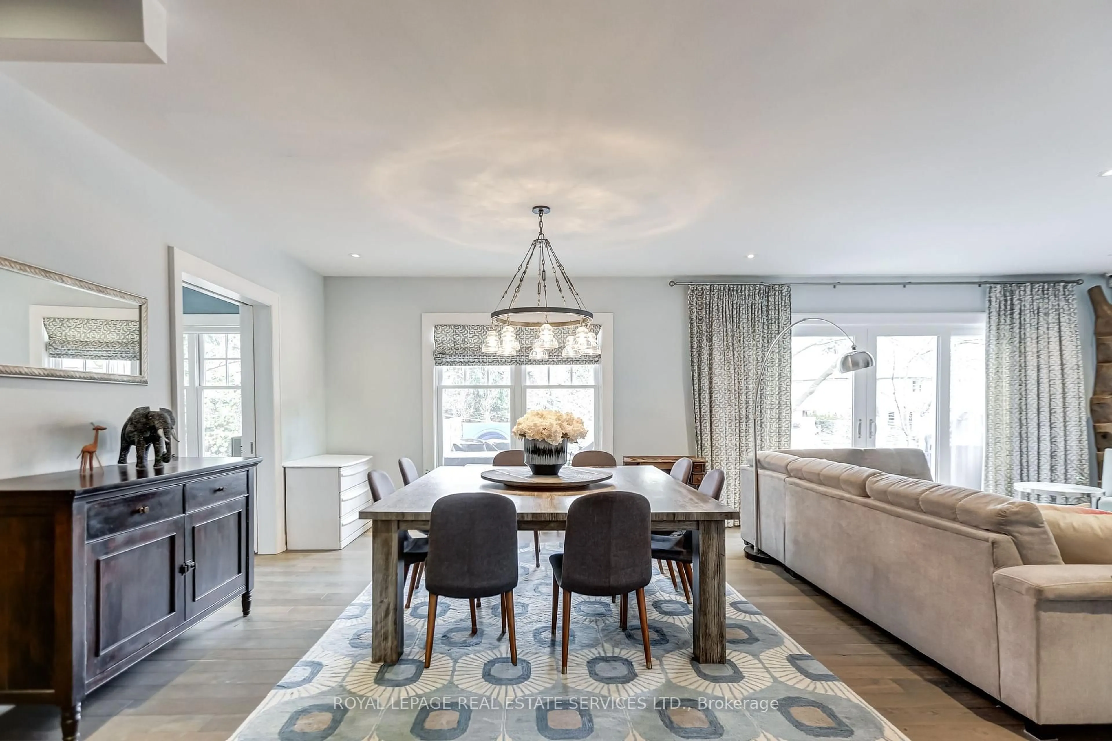 Dining room, unknown for 34 Lambeth Rd, Toronto Ontario M9A 2Y7